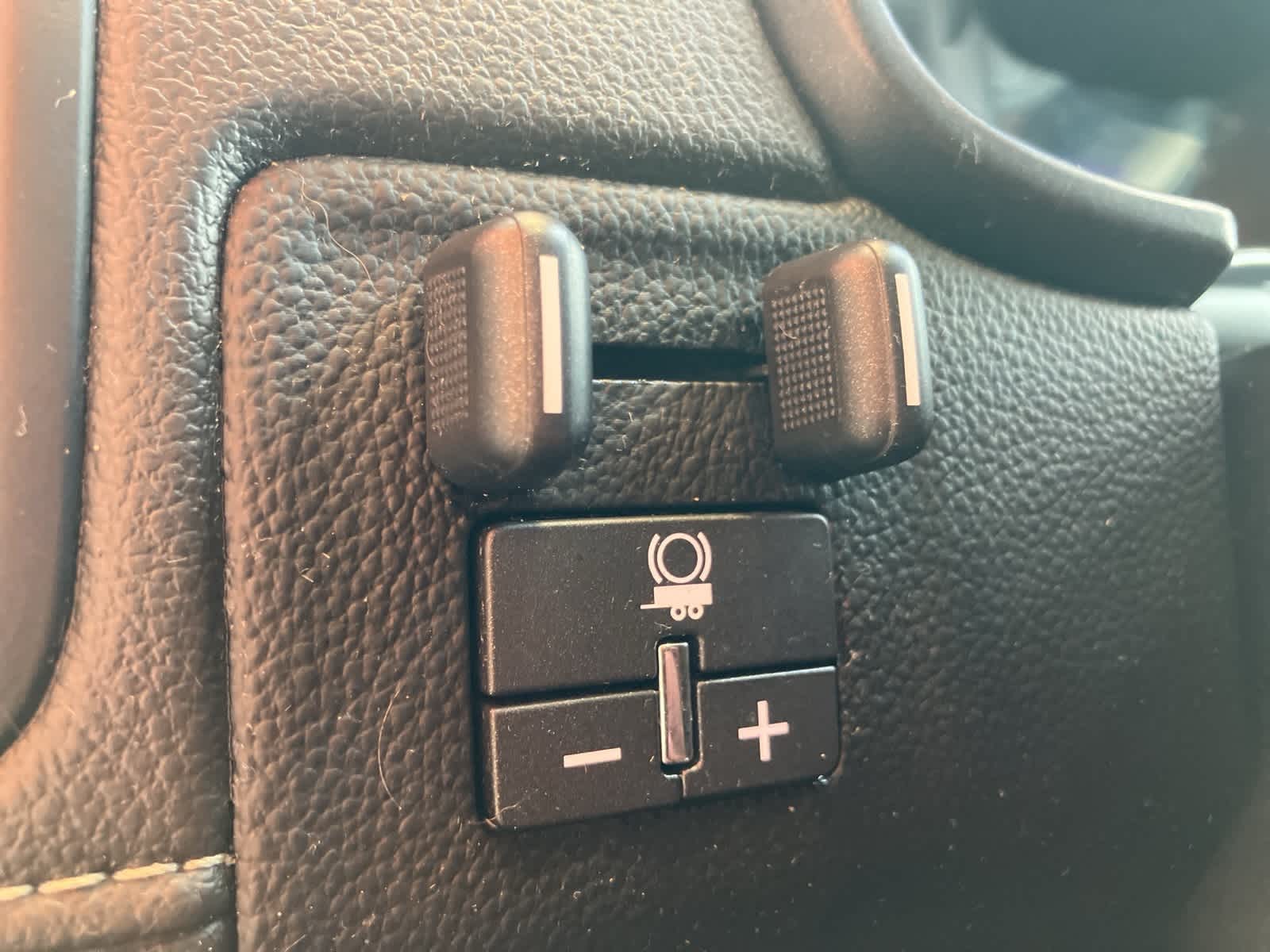 Thumbnail: 2019 GMC Canyon - 12