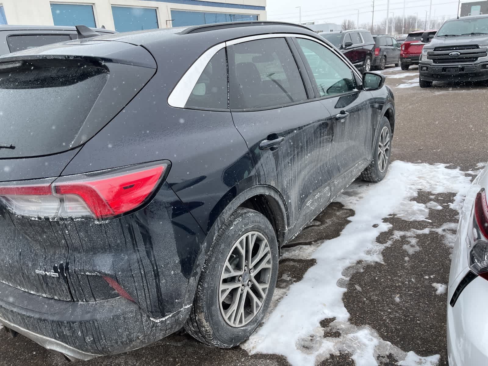 Thumbnail: 2021 Ford Escape - 13