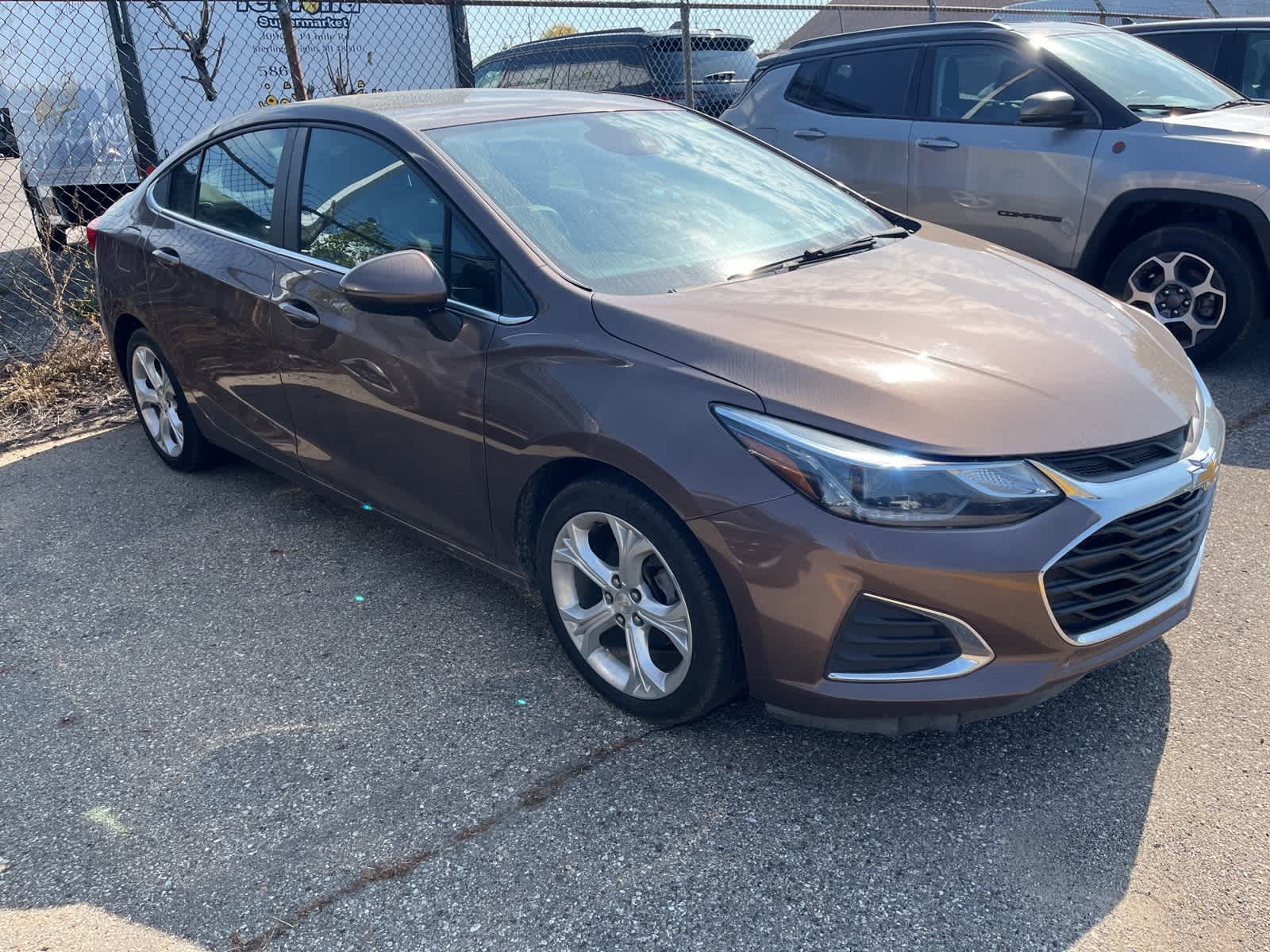 Thumbnail: 2019 Chevrolet Cruze - 16