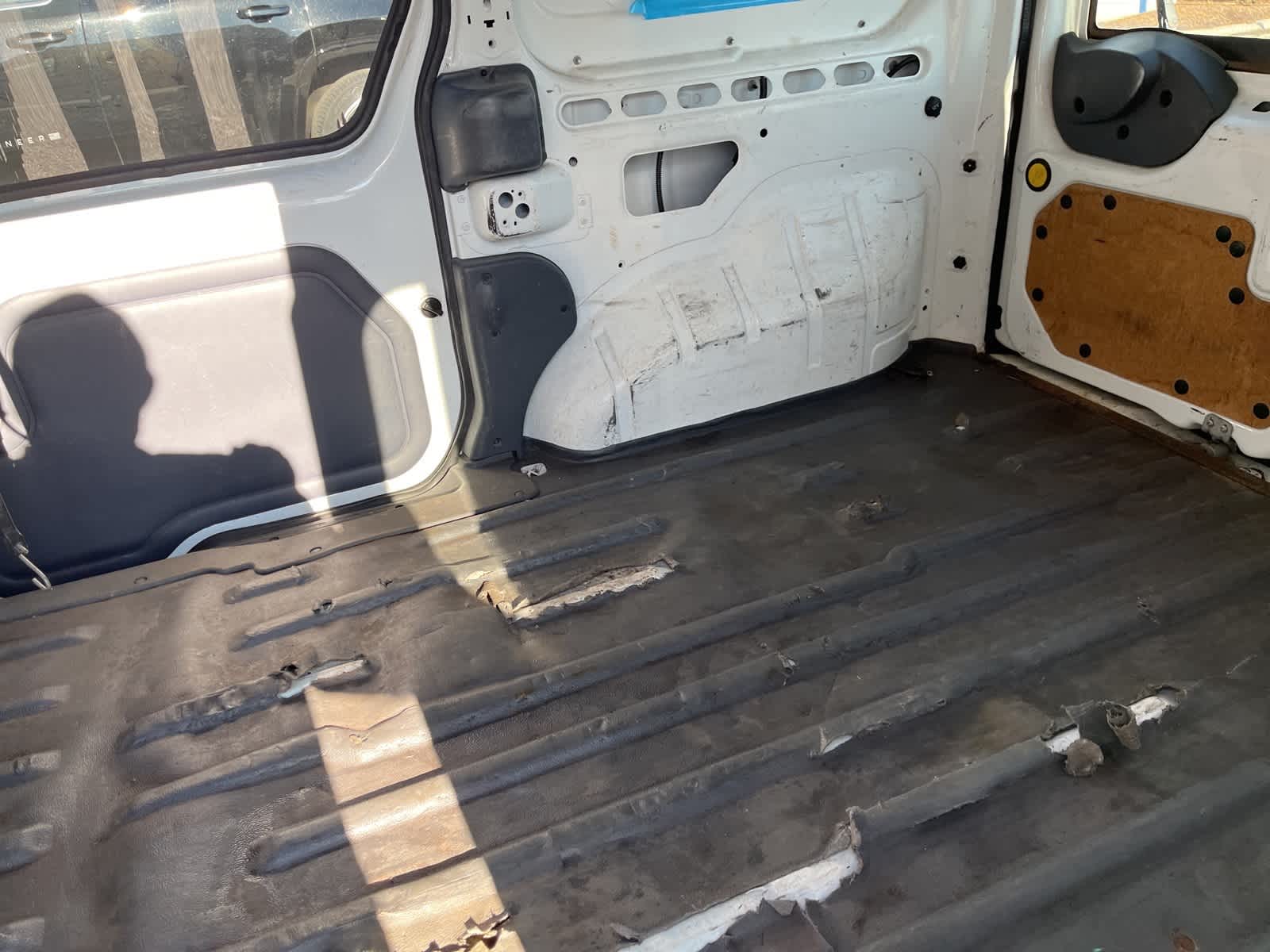 Thumbnail: 2013 Ford Transit Series - 22