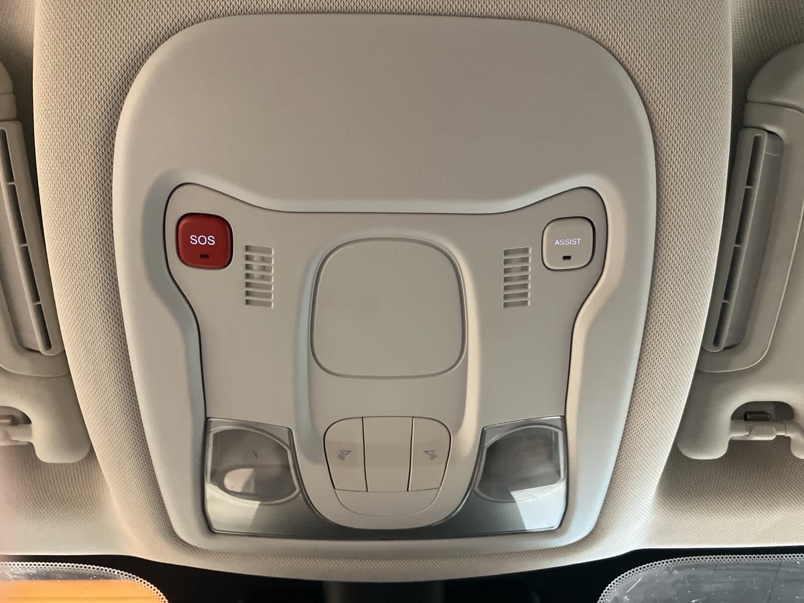 Thumbnail: 2023 Jeep Renegade - 23