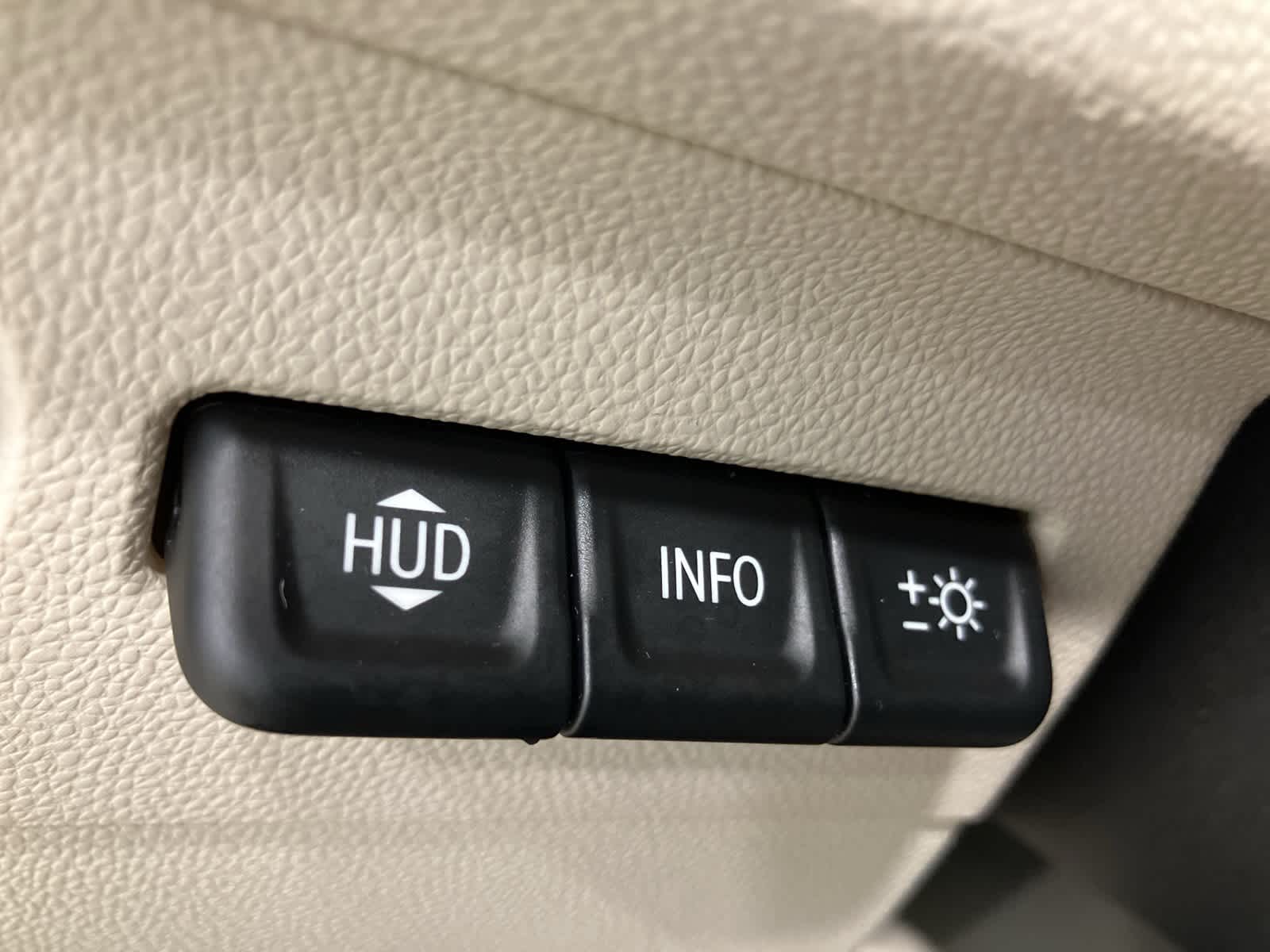 Thumbnail: 2023 Buick Envision - 18