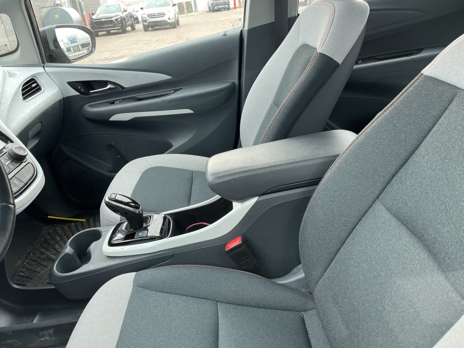 Thumbnail: 2020 Chevrolet Bolt EV - 24