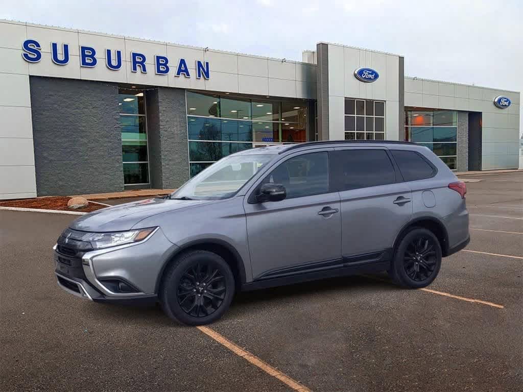 2019 Mitsubishi Outlander LE 4