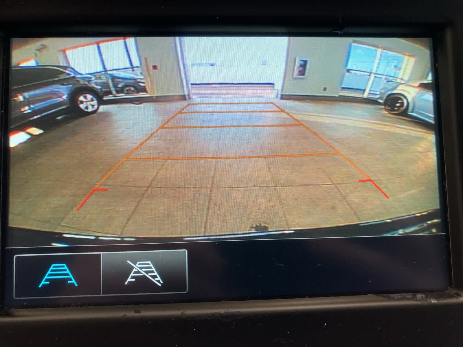 Thumbnail: 2018 Chevrolet Equinox - 20