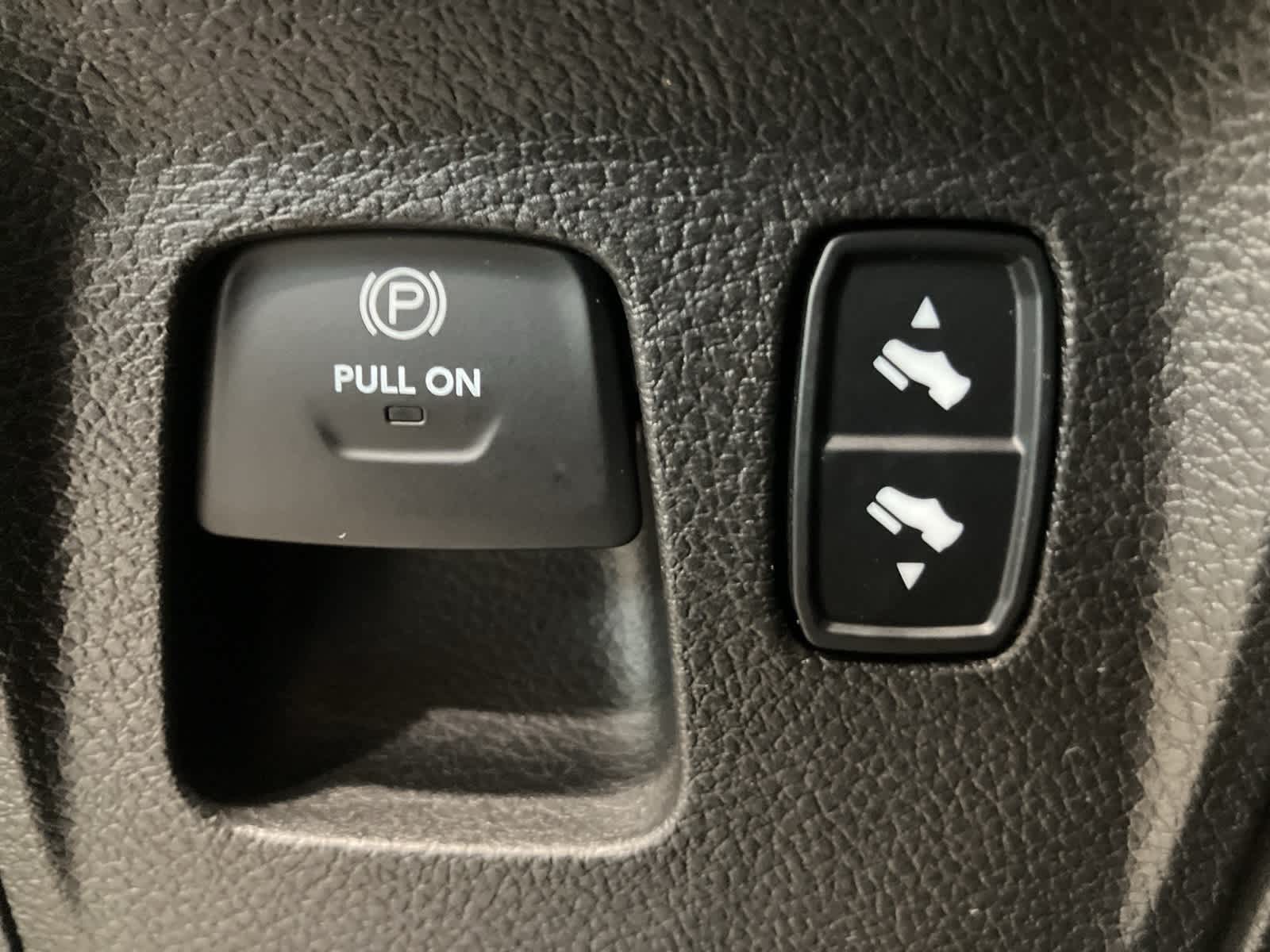 Thumbnail: 2019 RAM 1500 - 15