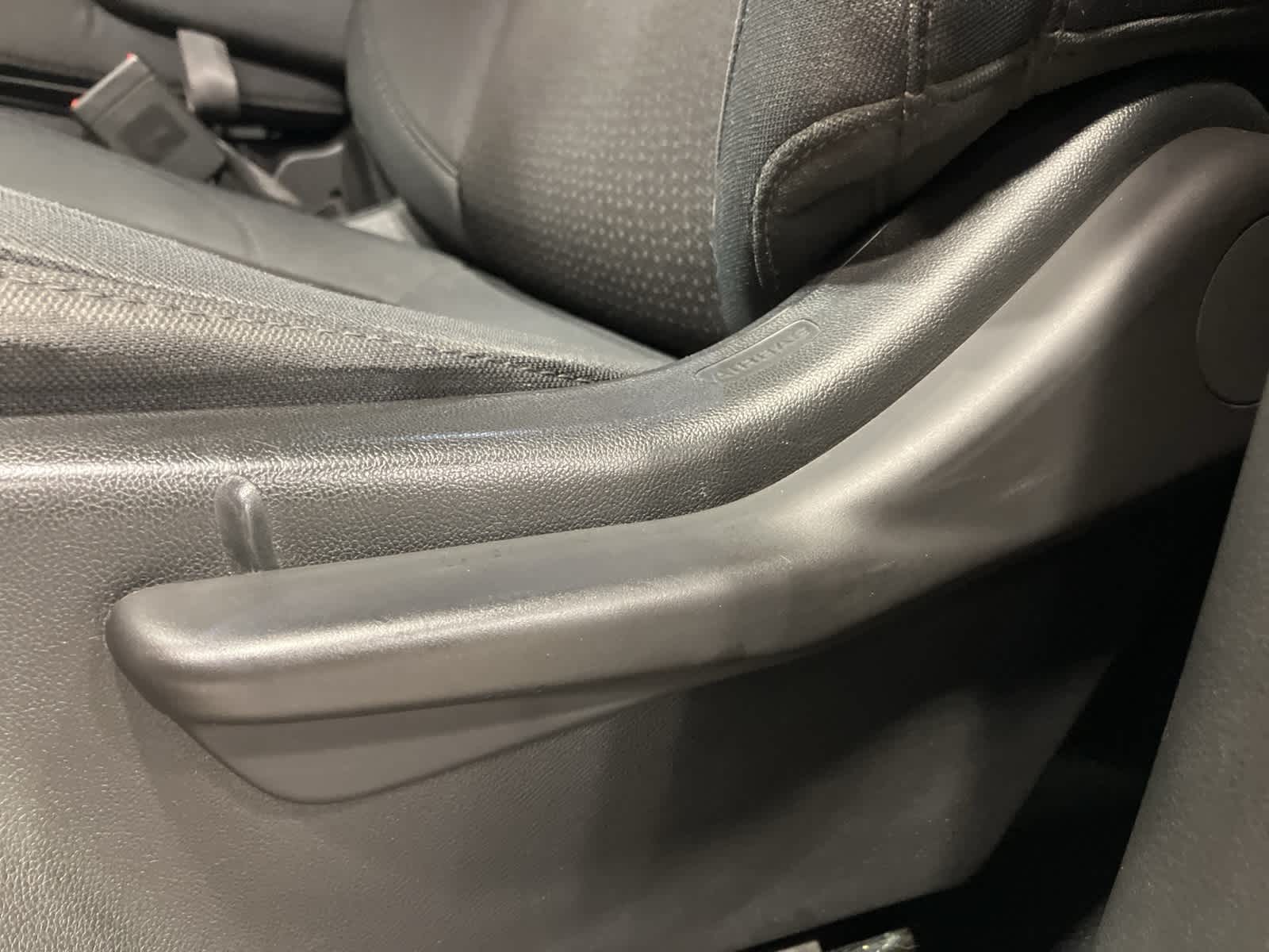 Thumbnail: 2019 Chevrolet Silverado 1500 - 11