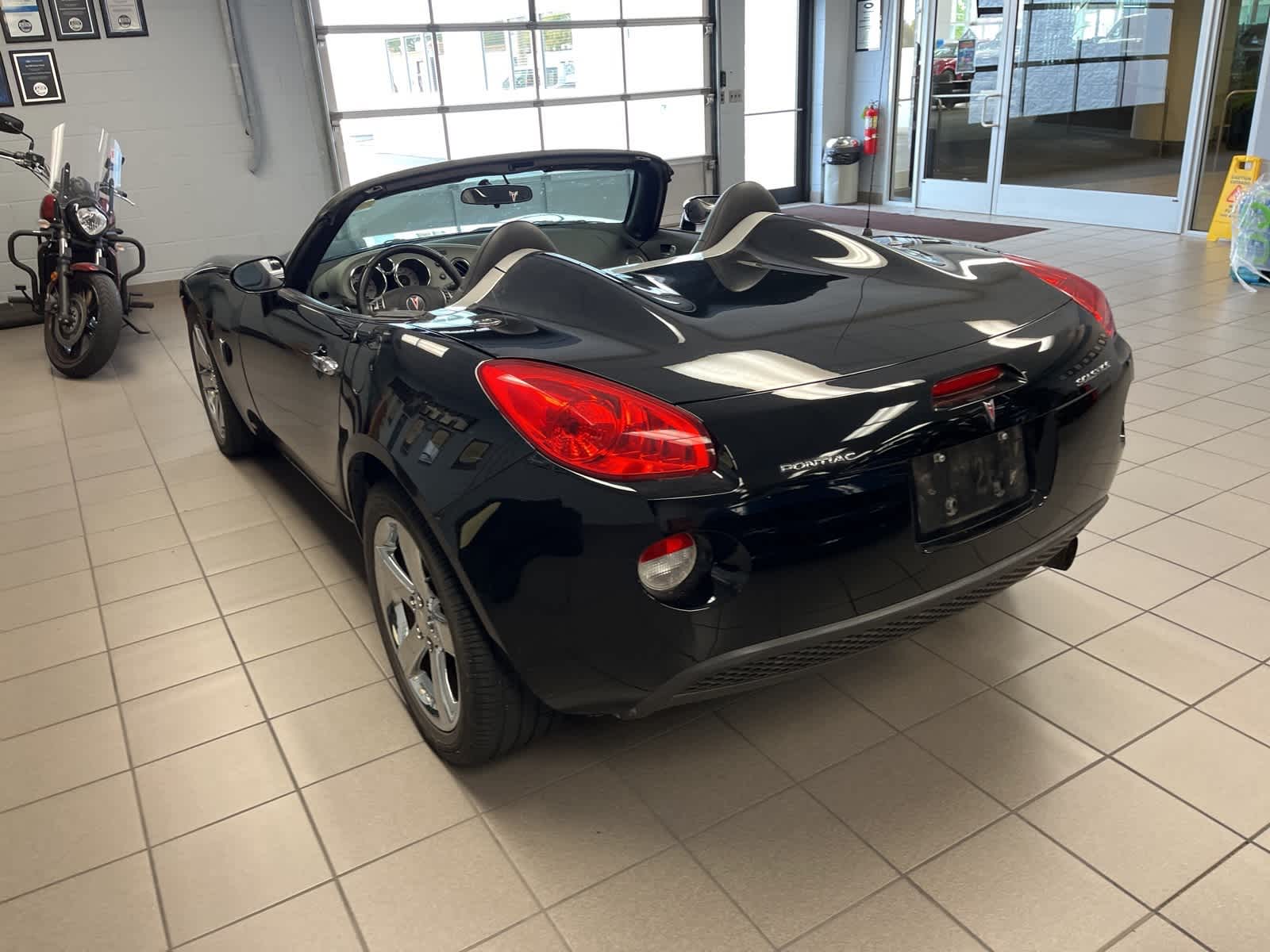 Thumbnail: 2007 Pontiac Solstice - 8