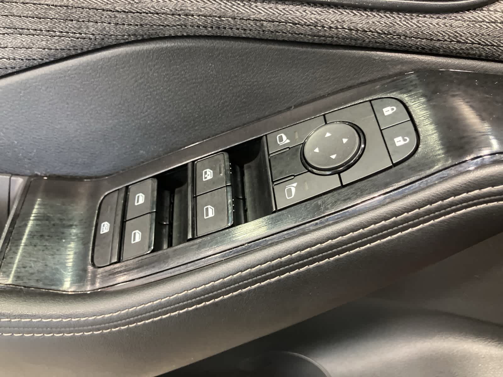 Thumbnail: 2023 Nissan Rogue - 12