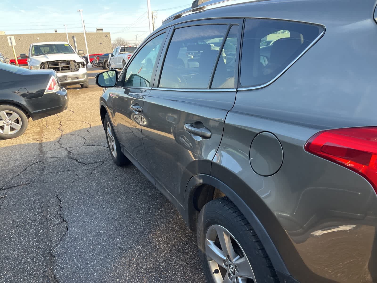 Thumbnail: 2015 Toyota RAV4 - 13