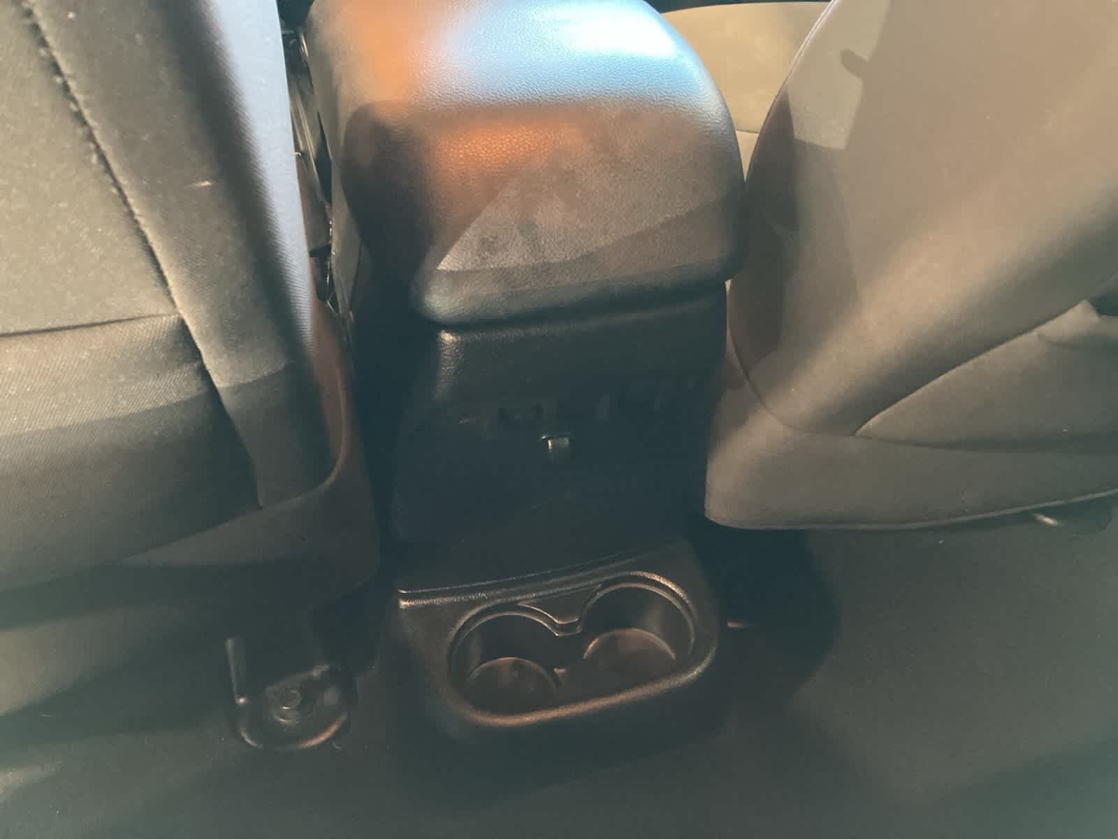 Thumbnail: 2017 Jeep Wrangler - 18