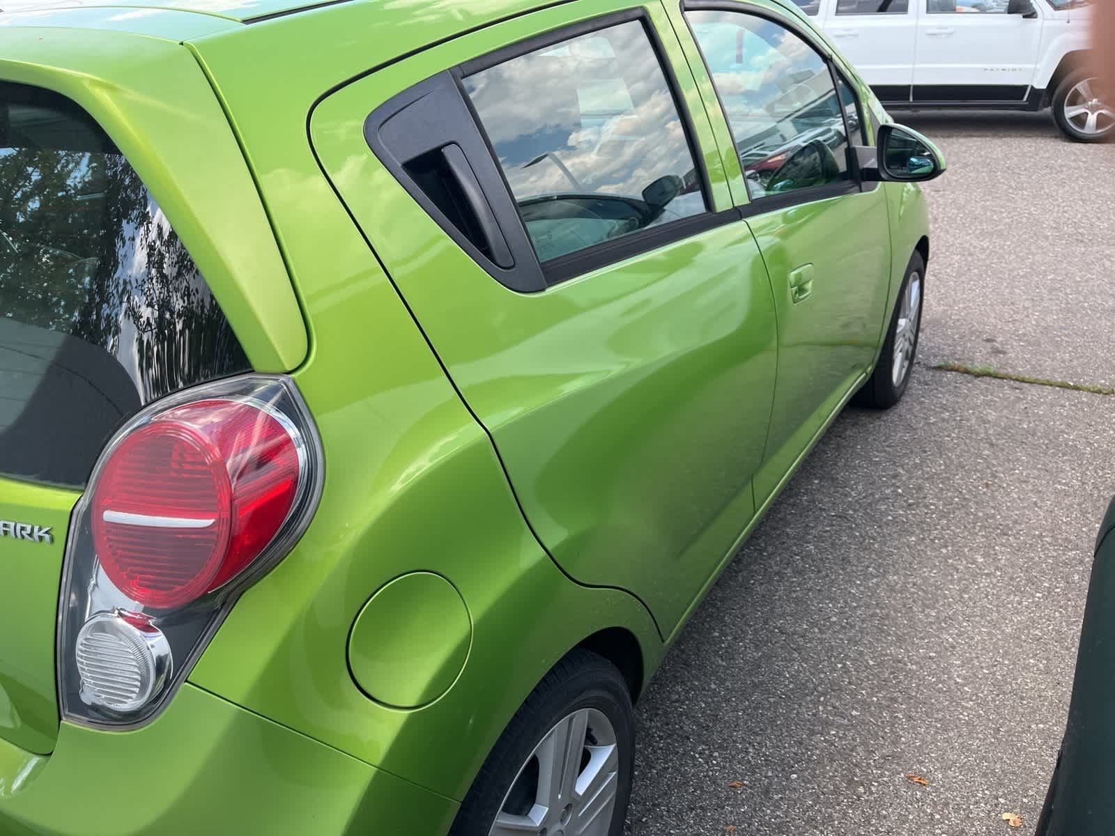 Thumbnail: 2014 Chevrolet Spark - 11