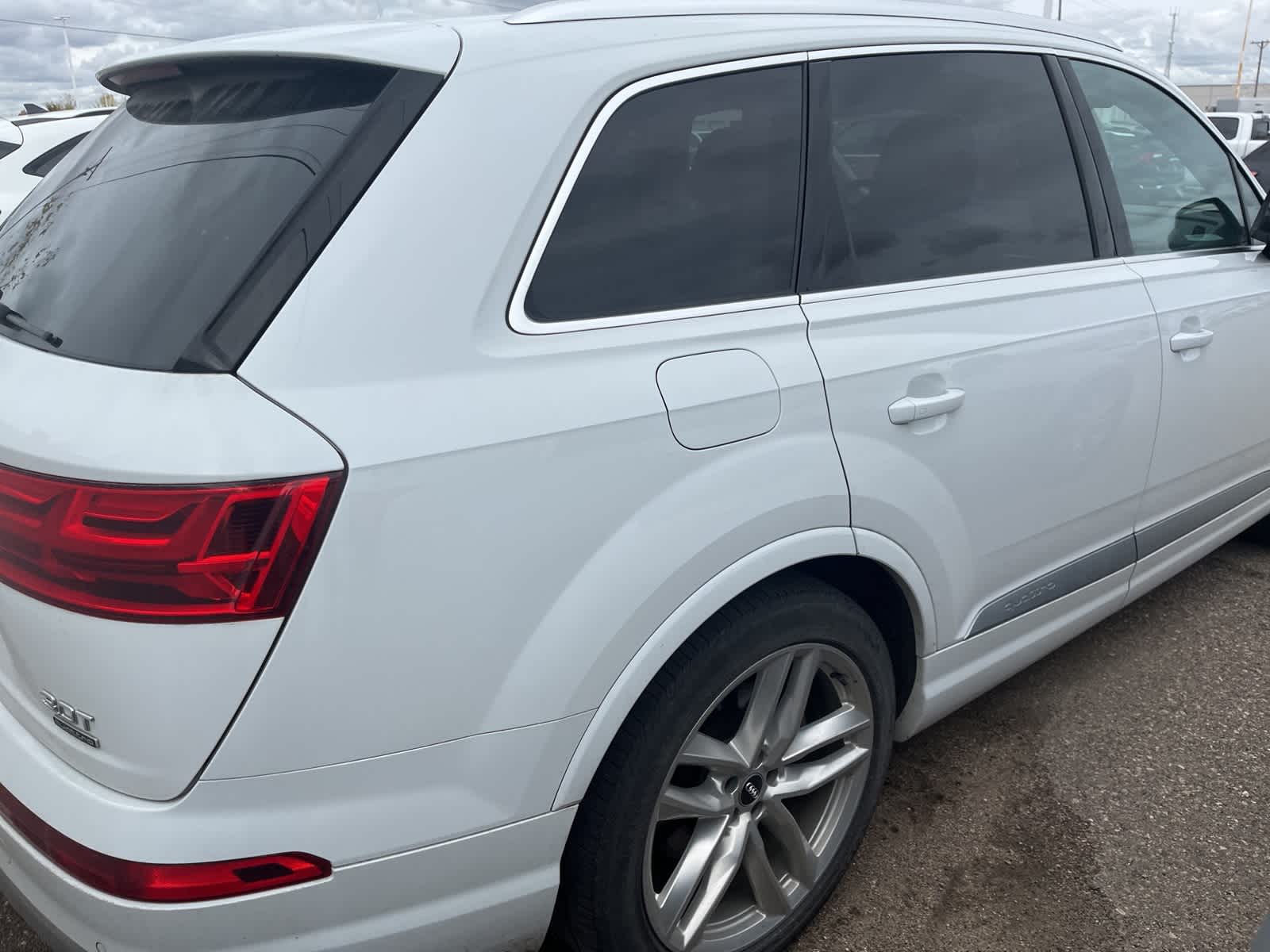 Thumbnail: 2018 Audi Q7 - 12