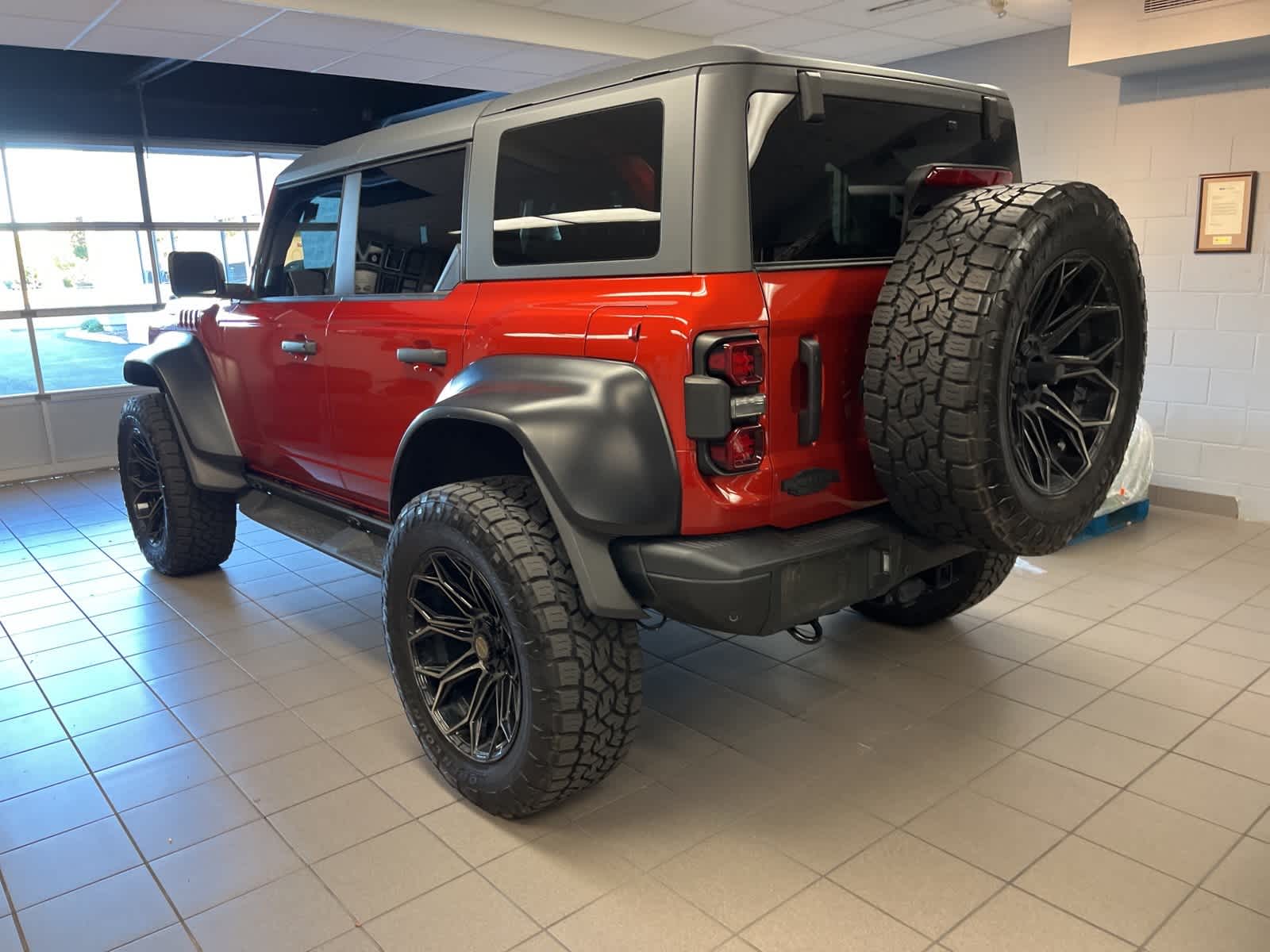 Thumbnail: 2023 Ford Bronco - 9