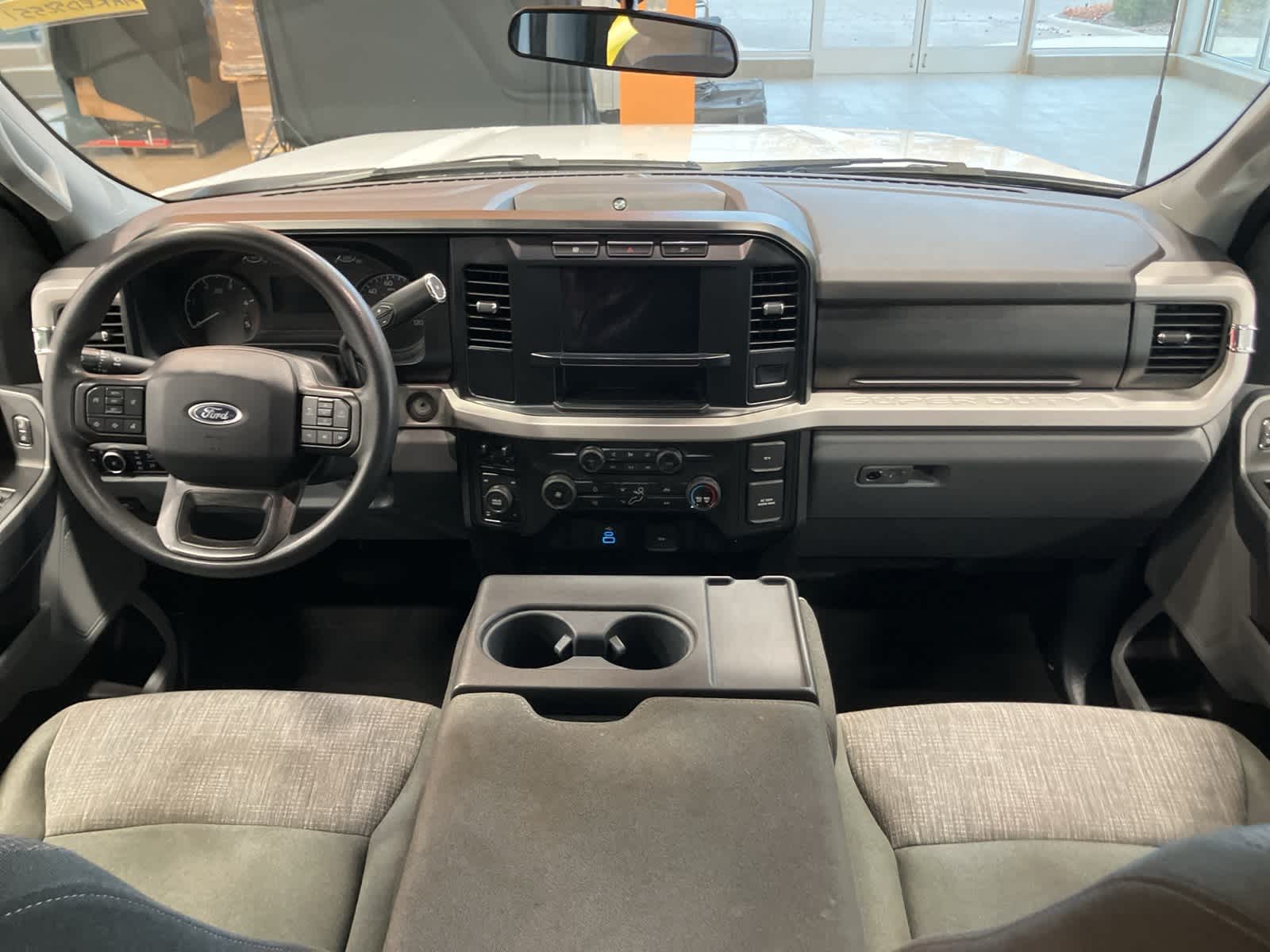 Thumbnail: 2024 Ford Econoline - 25