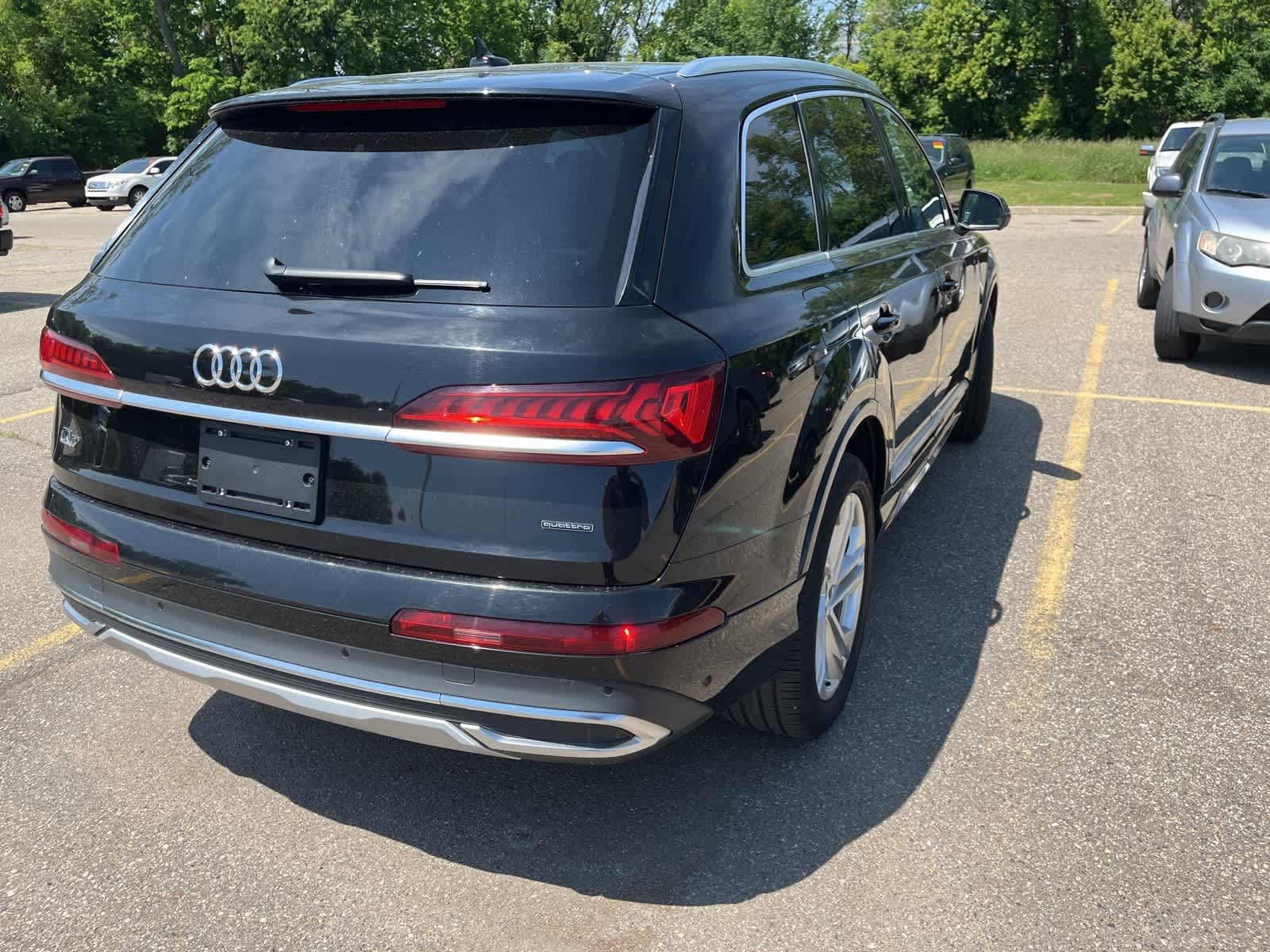 2023 Audi Q7 Premium Plus 12