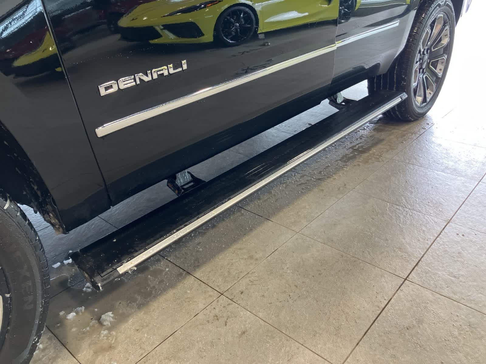 Thumbnail: 2020 GMC Yukon - 9