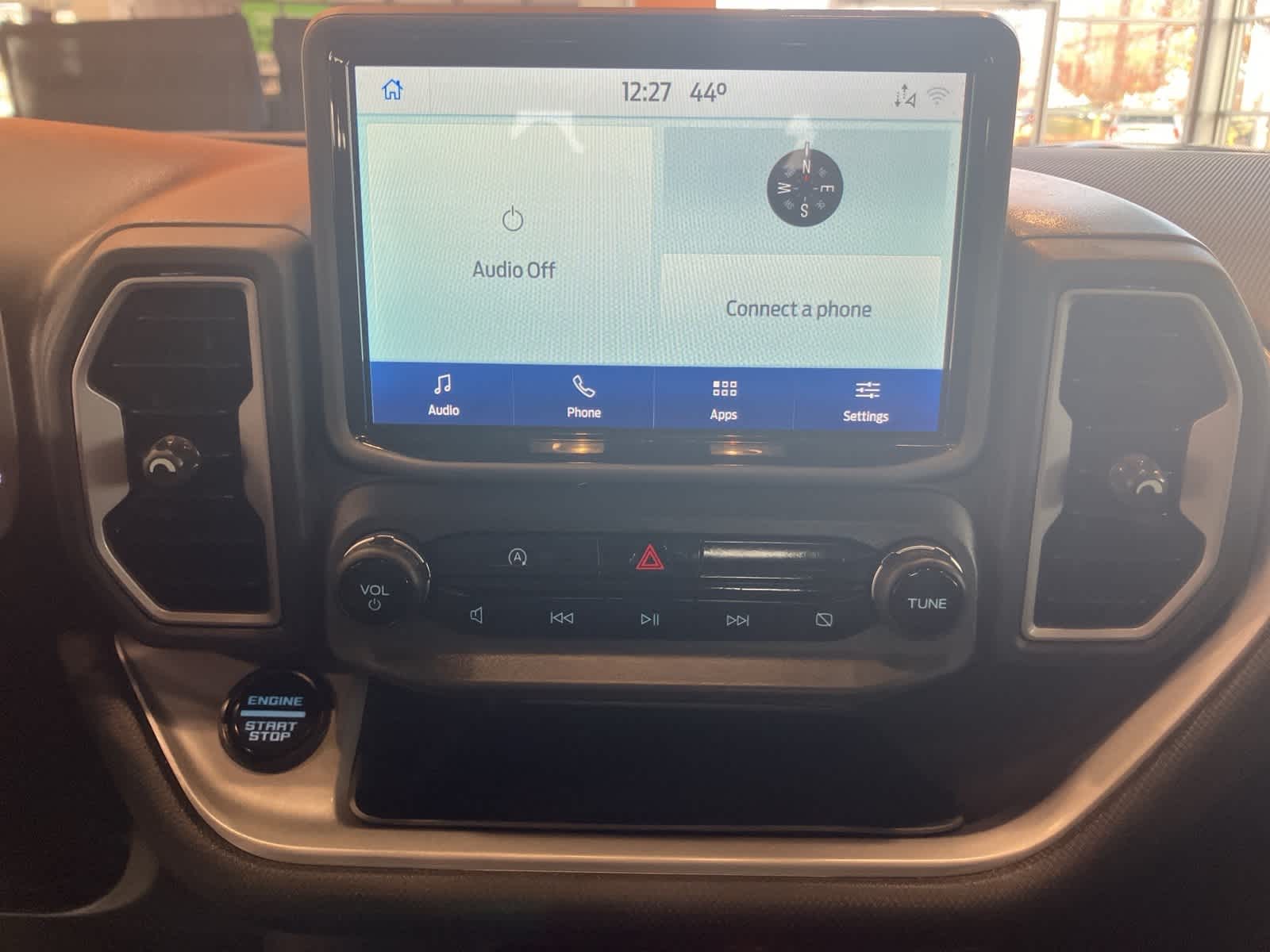 Thumbnail: 2021 Ford Bronco Sport - 21