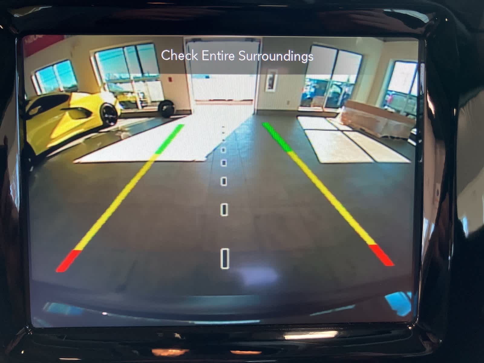 Thumbnail: 2020 Jeep Cherokee - 23