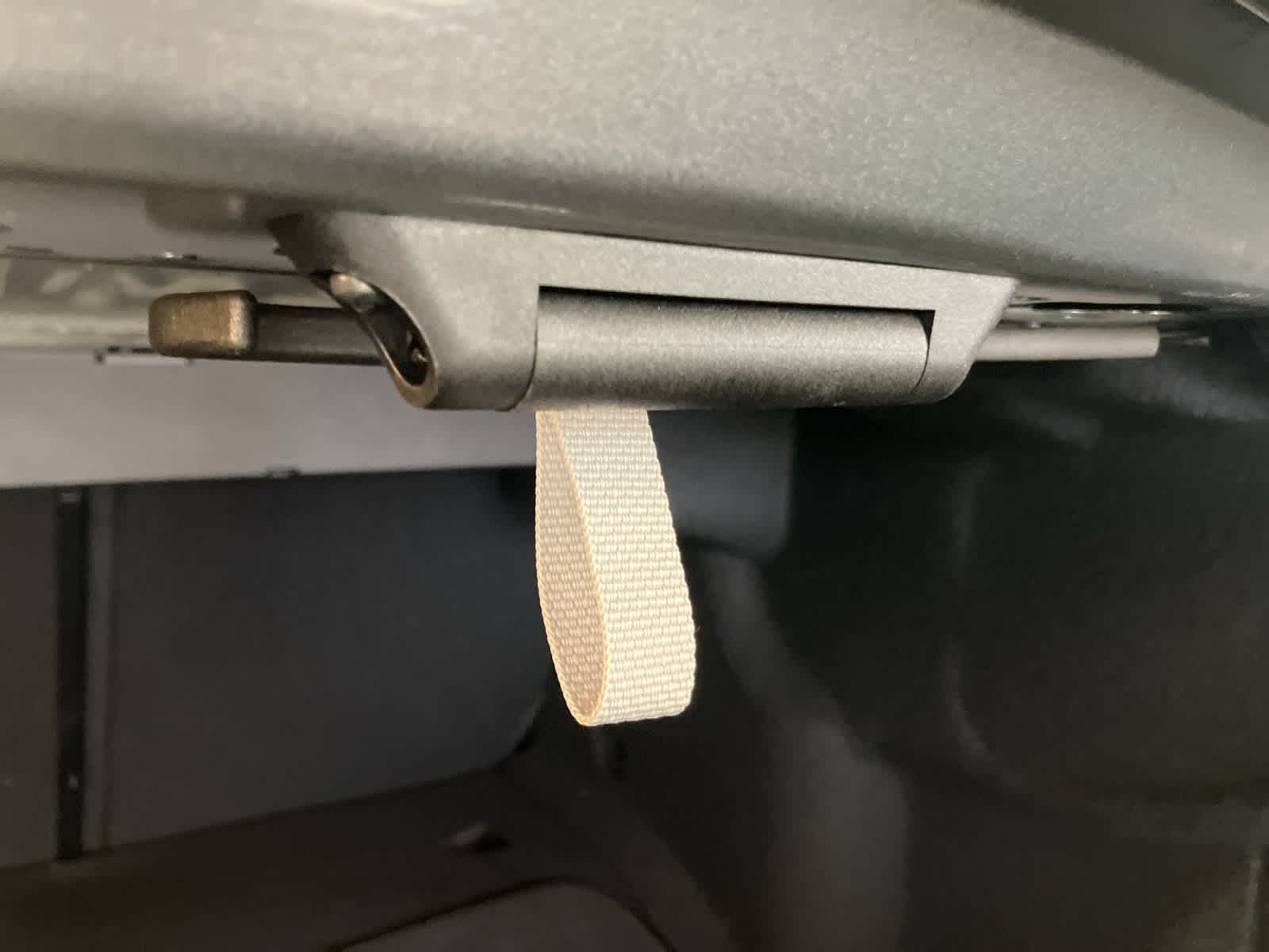 Thumbnail: 2022 Mercedes-Benz E-Class - 32