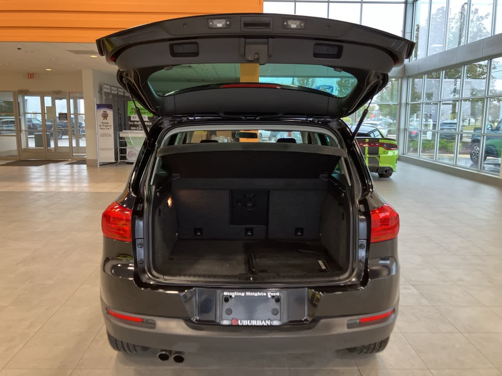 Thumbnail: 2013 Volkswagen Tiguan - 25