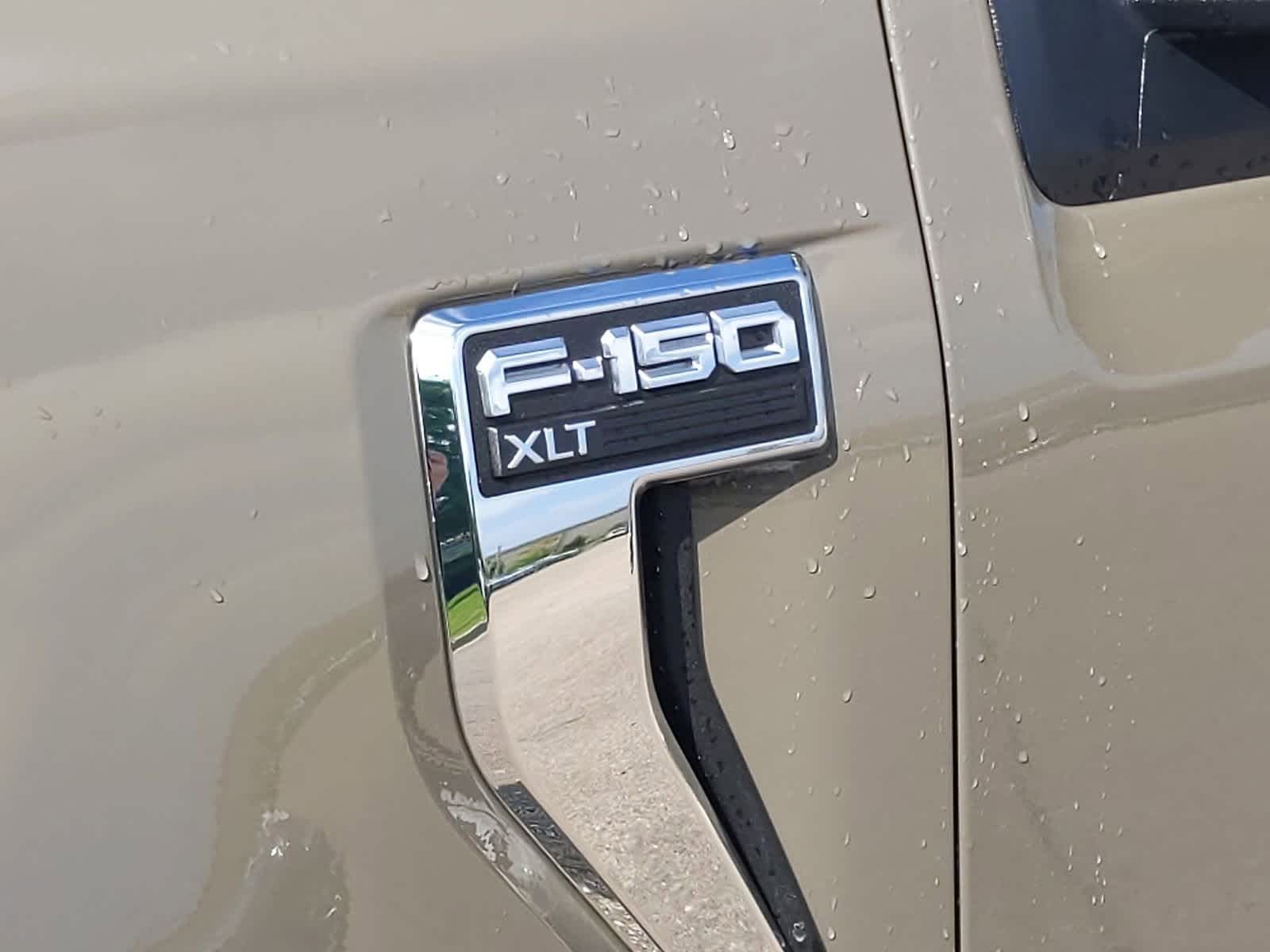 Thumbnail: 2025 Ford F-150 - 13