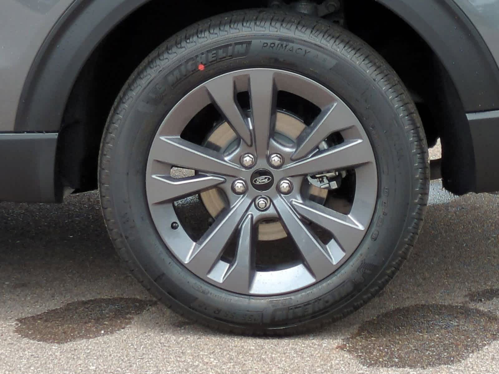 2025 Ford Explorer Active 14