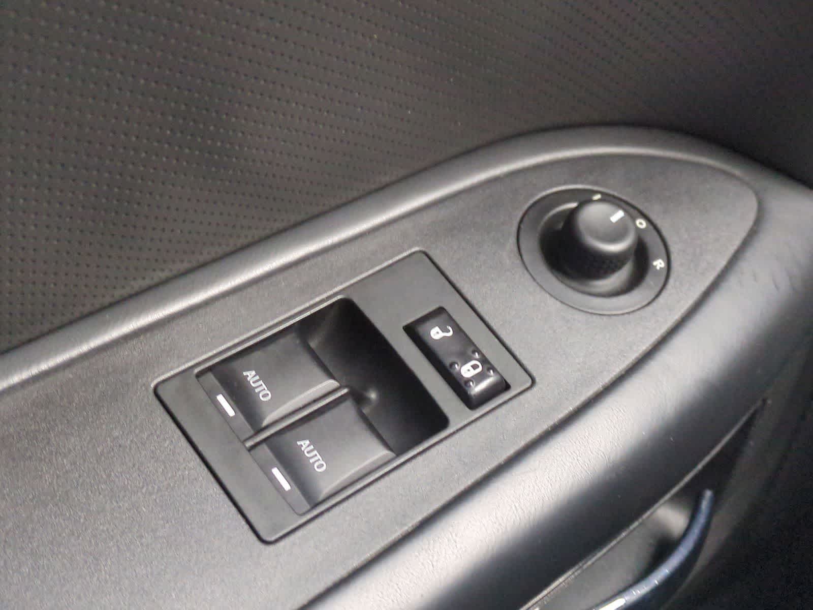 Thumbnail: 2009 Dodge Challenger - 28