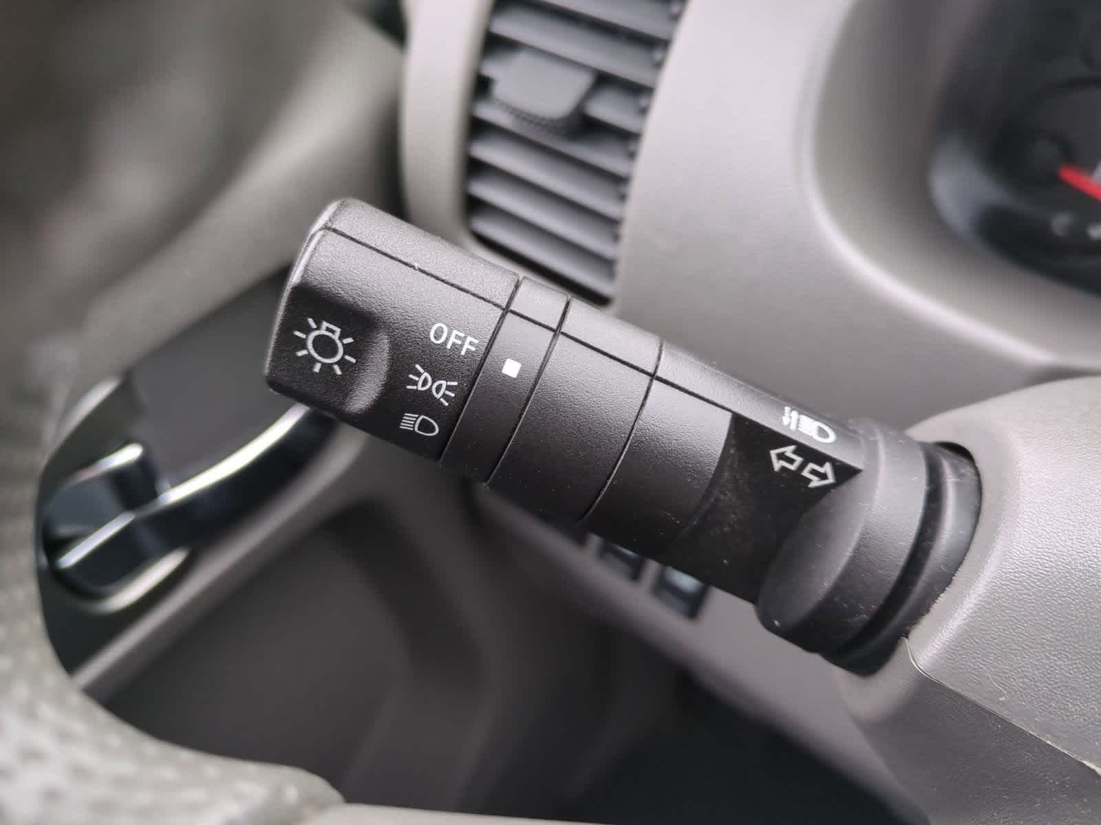 Thumbnail: 2019 Nissan Frontier - 26