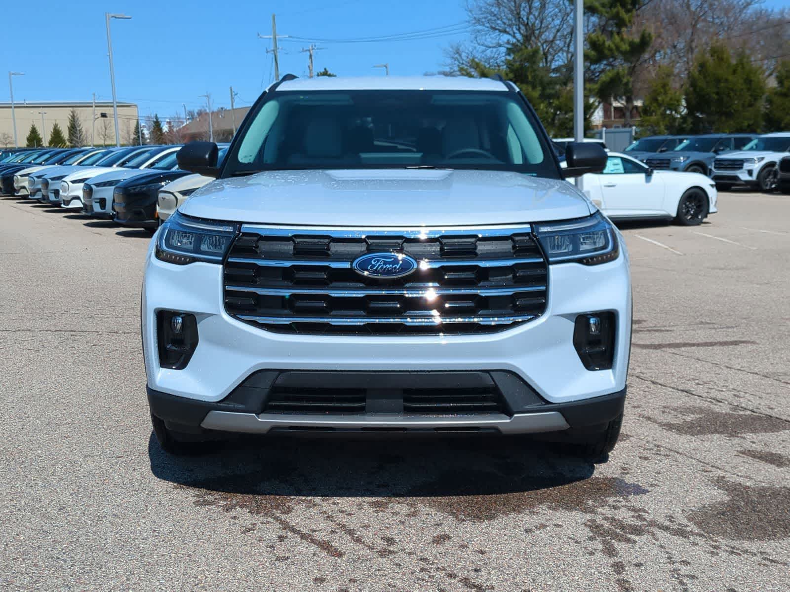 Thumbnail: 2026 Ford Explorer - 3