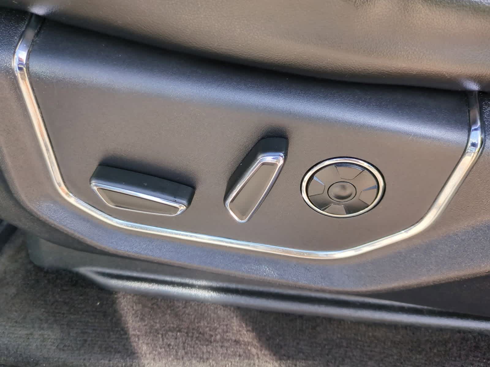 Thumbnail: 2015 Ford F-150 - 17