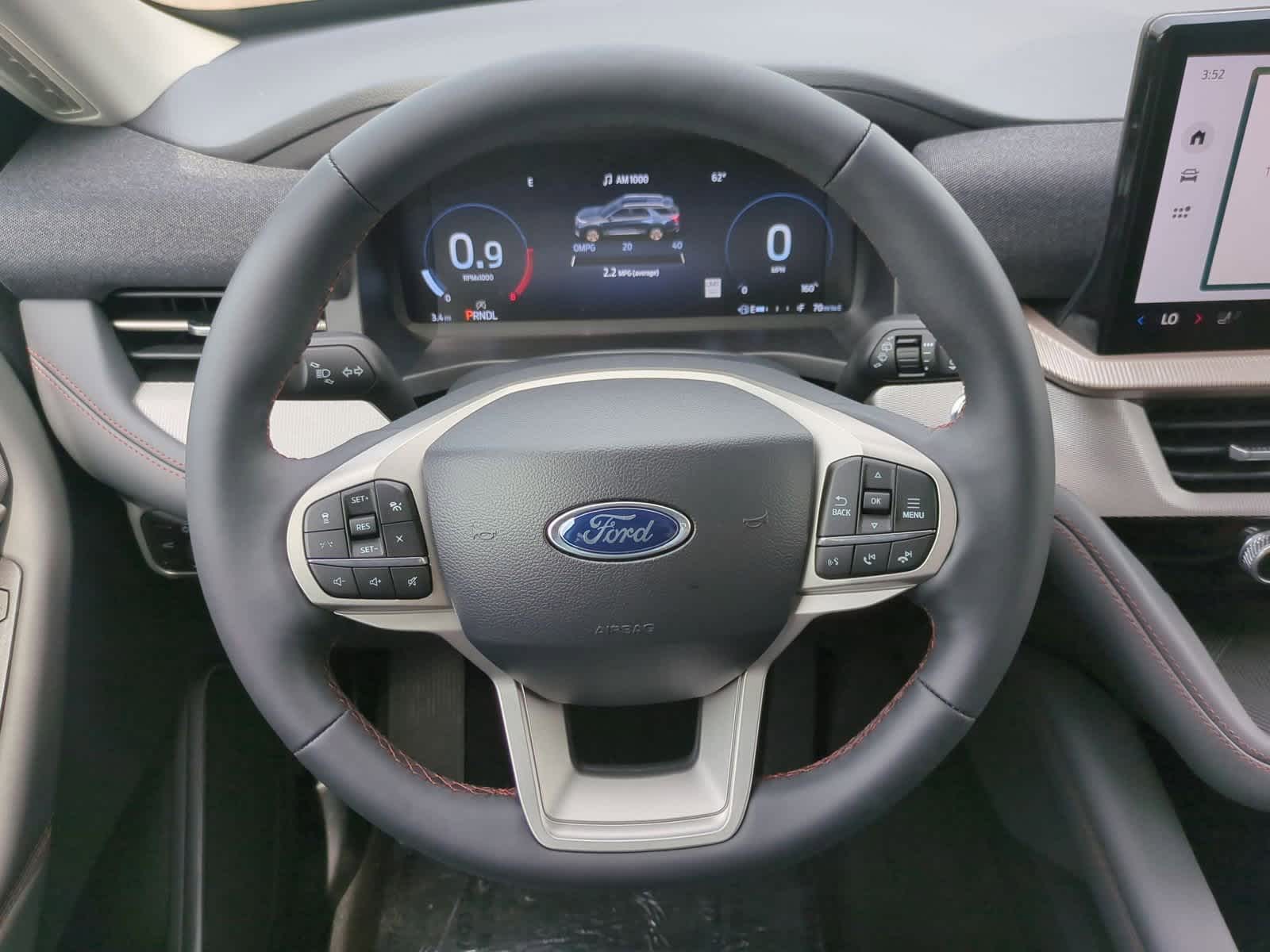 2025 Ford Explorer Active 23