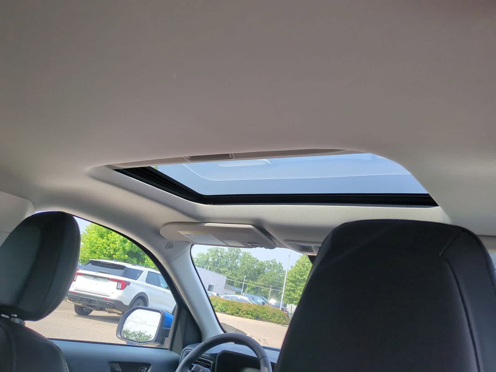 Thumbnail: 2025 Ford Maverick - 22