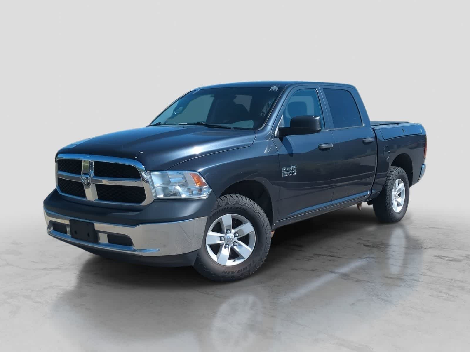 2018 RAM 1500 ST -
                  Waterford, MI