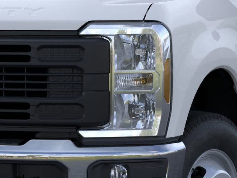 Thumbnail: 2026 Ford Econoline - 18