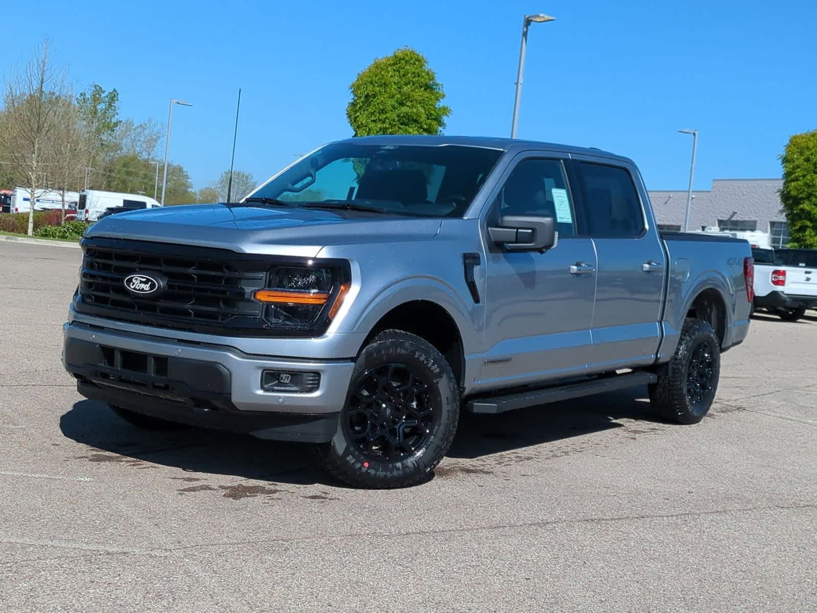 2025 Ford F-150 XLT -
                  Waterford, MI