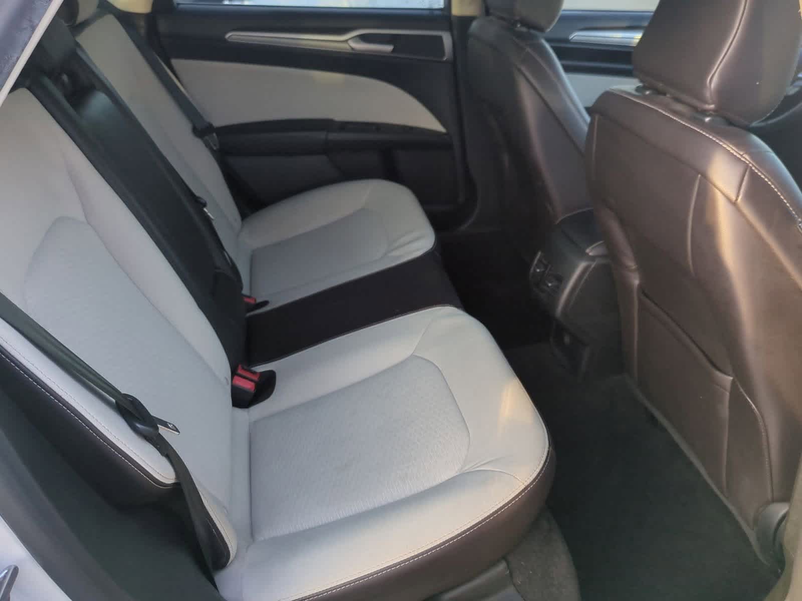 Thumbnail: 2020 Ford Fusion - 20