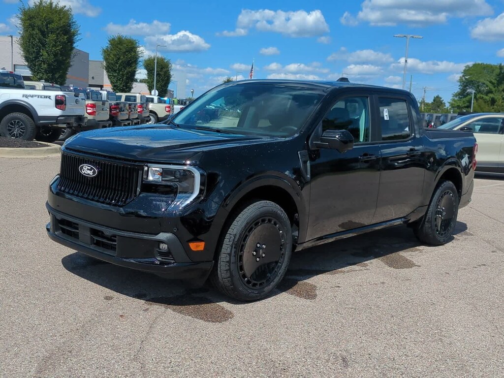 New 2025 Ford Maverick Lobo High Truck