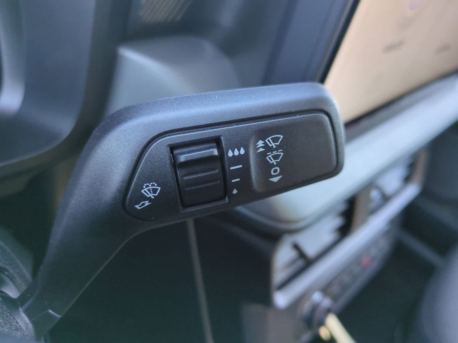 Thumbnail: 2025 Ford Maverick - 25