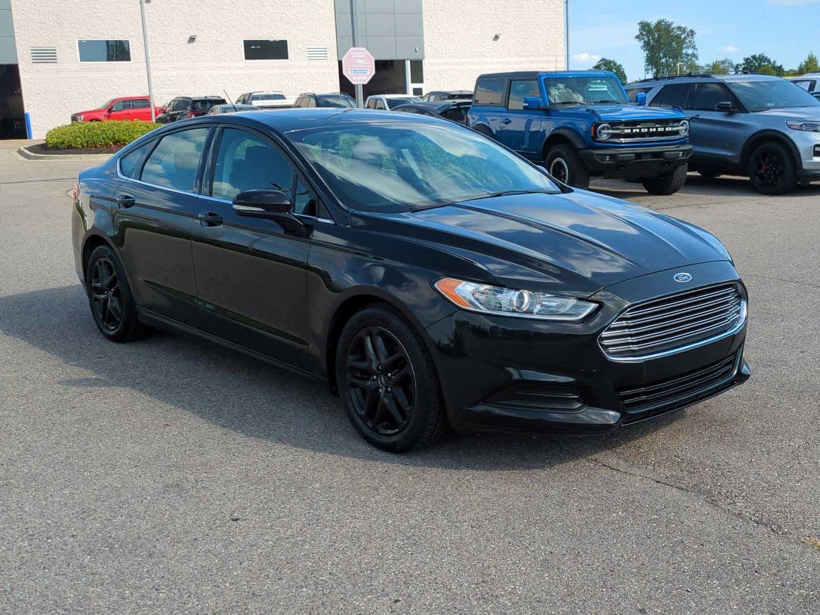 Thumbnail: 2014 Ford Fusion - 2