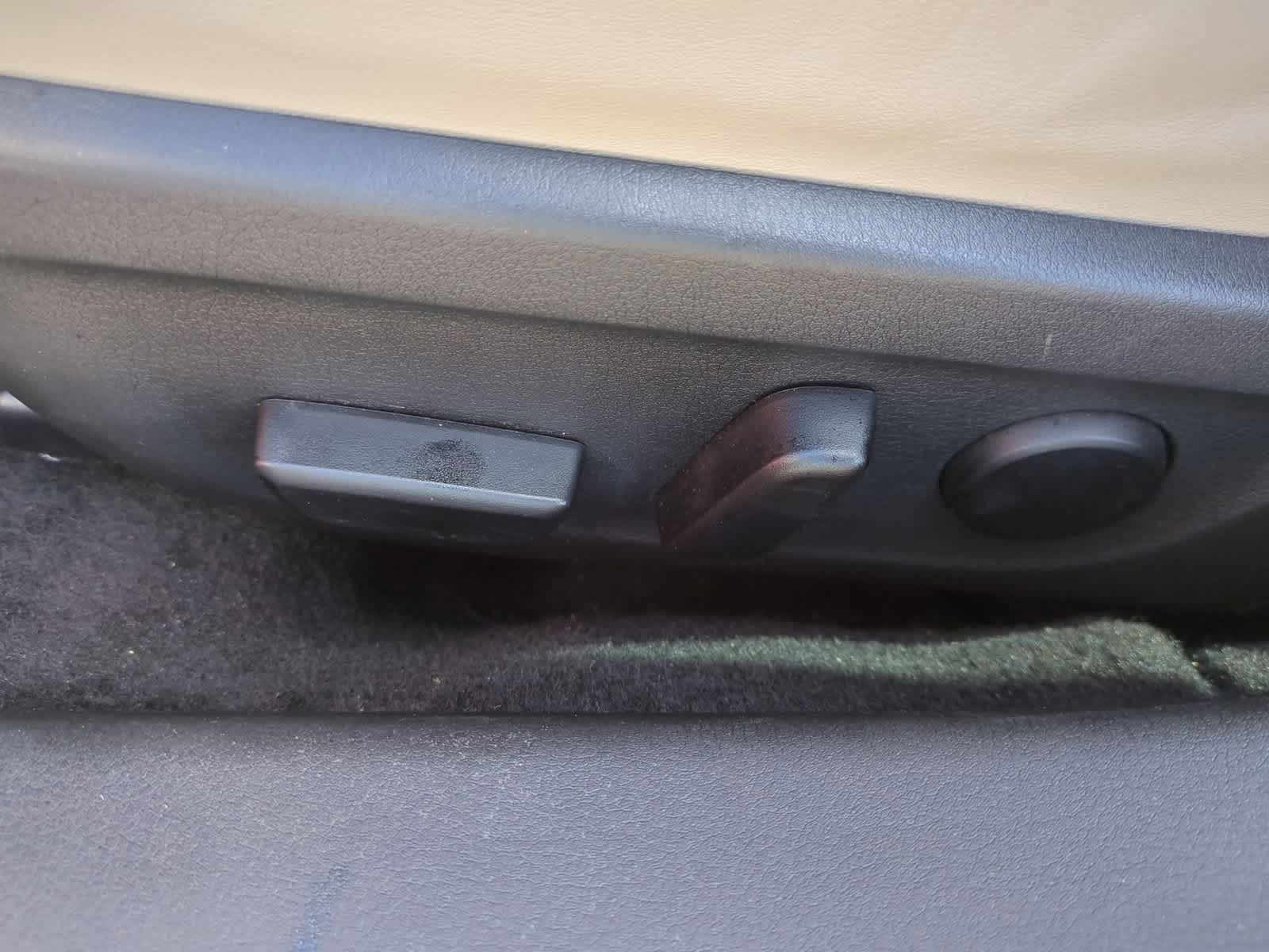 Thumbnail: 2021 Mazda Mazda3 - 17