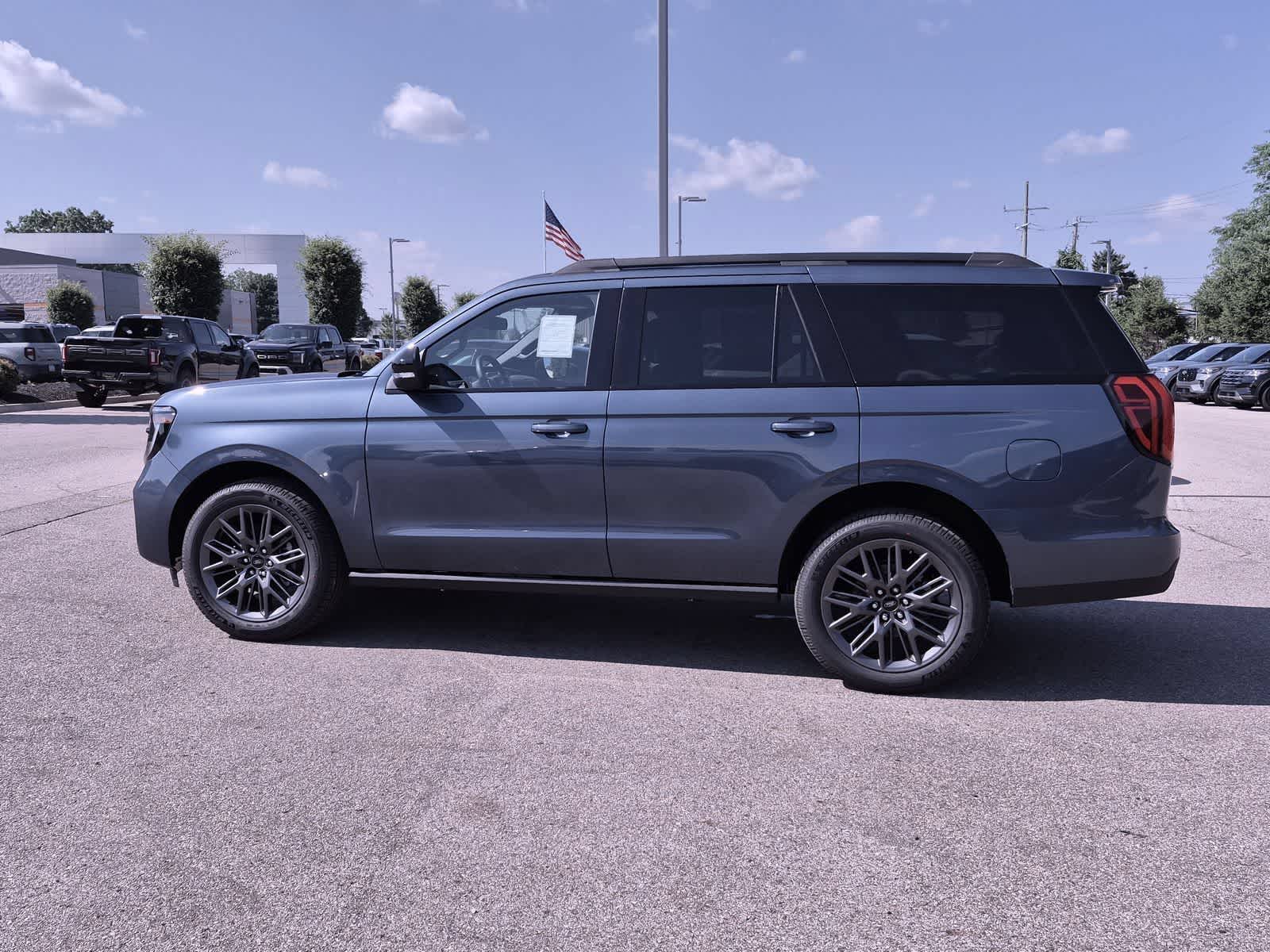 Thumbnail: 2027 Ford Expedition - 5