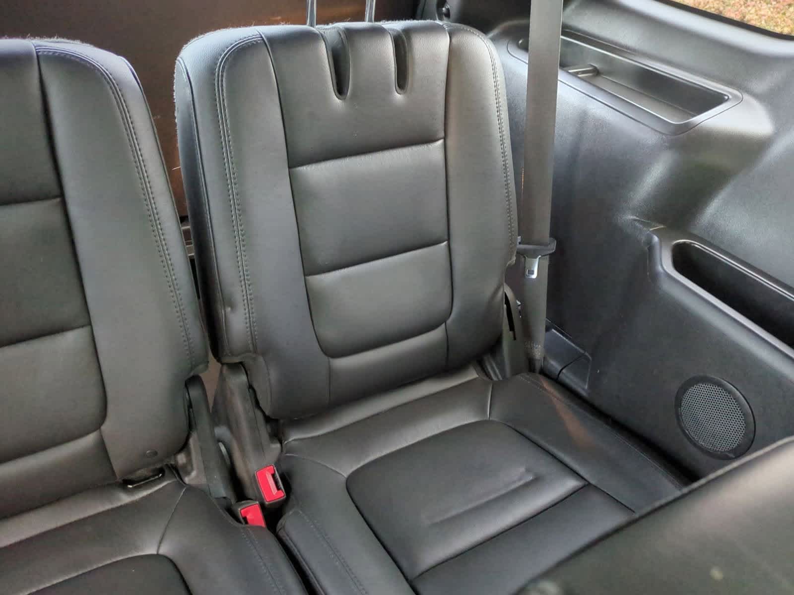 Thumbnail: 2015 Ford Explorer - 22