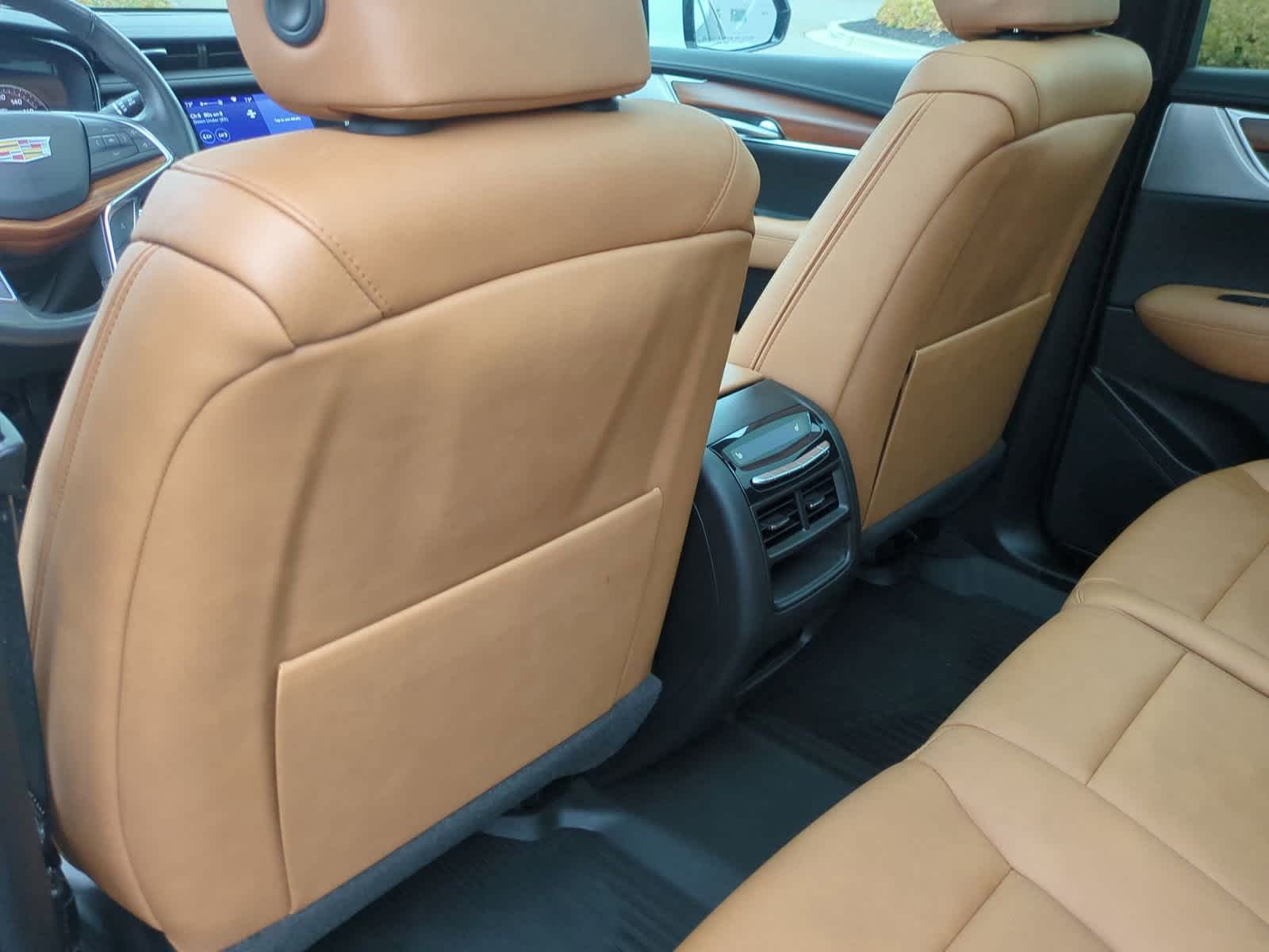 Thumbnail: 2023 Cadillac XT5 - 18