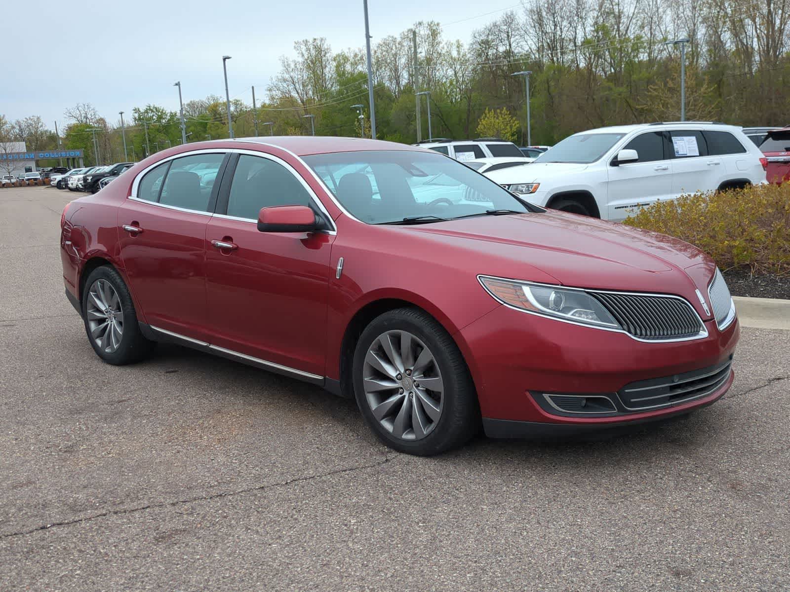 Thumbnail: 2013 Lincoln MKS - 2