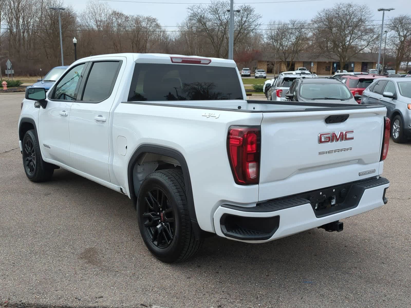 2025 GMC Sierra 1500 Elevation 6