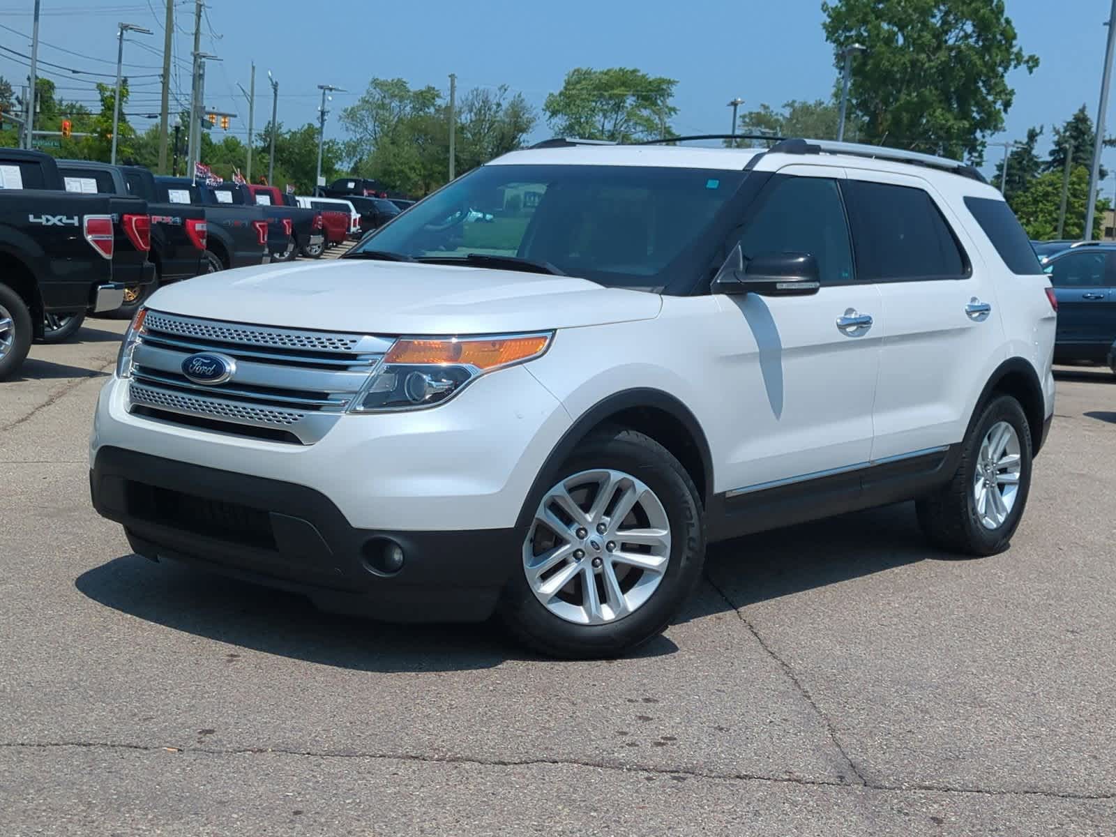 2013 Ford Explorer XLT -
                  Waterford, MI