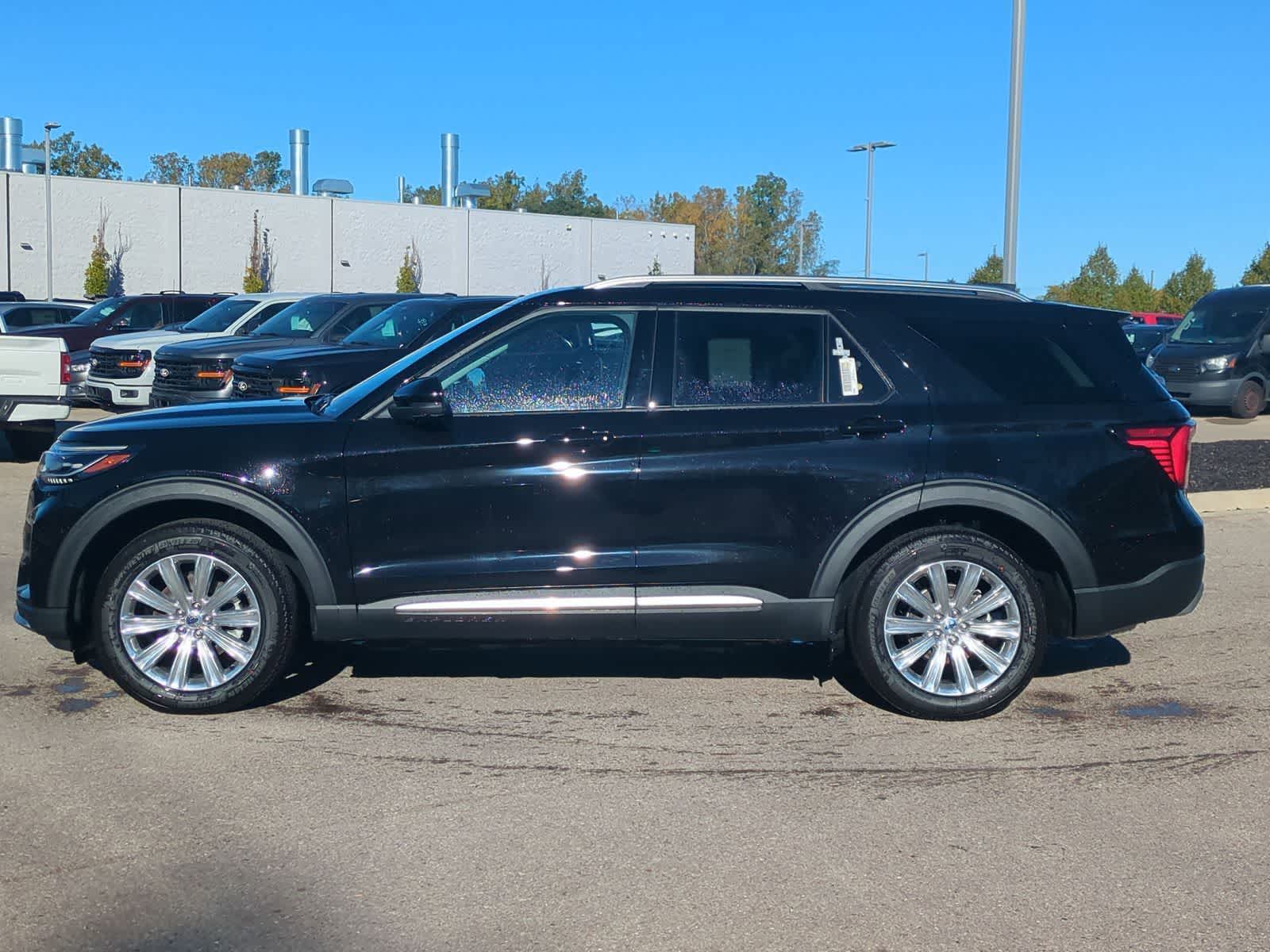 Thumbnail: 2025 Ford Explorer - 5