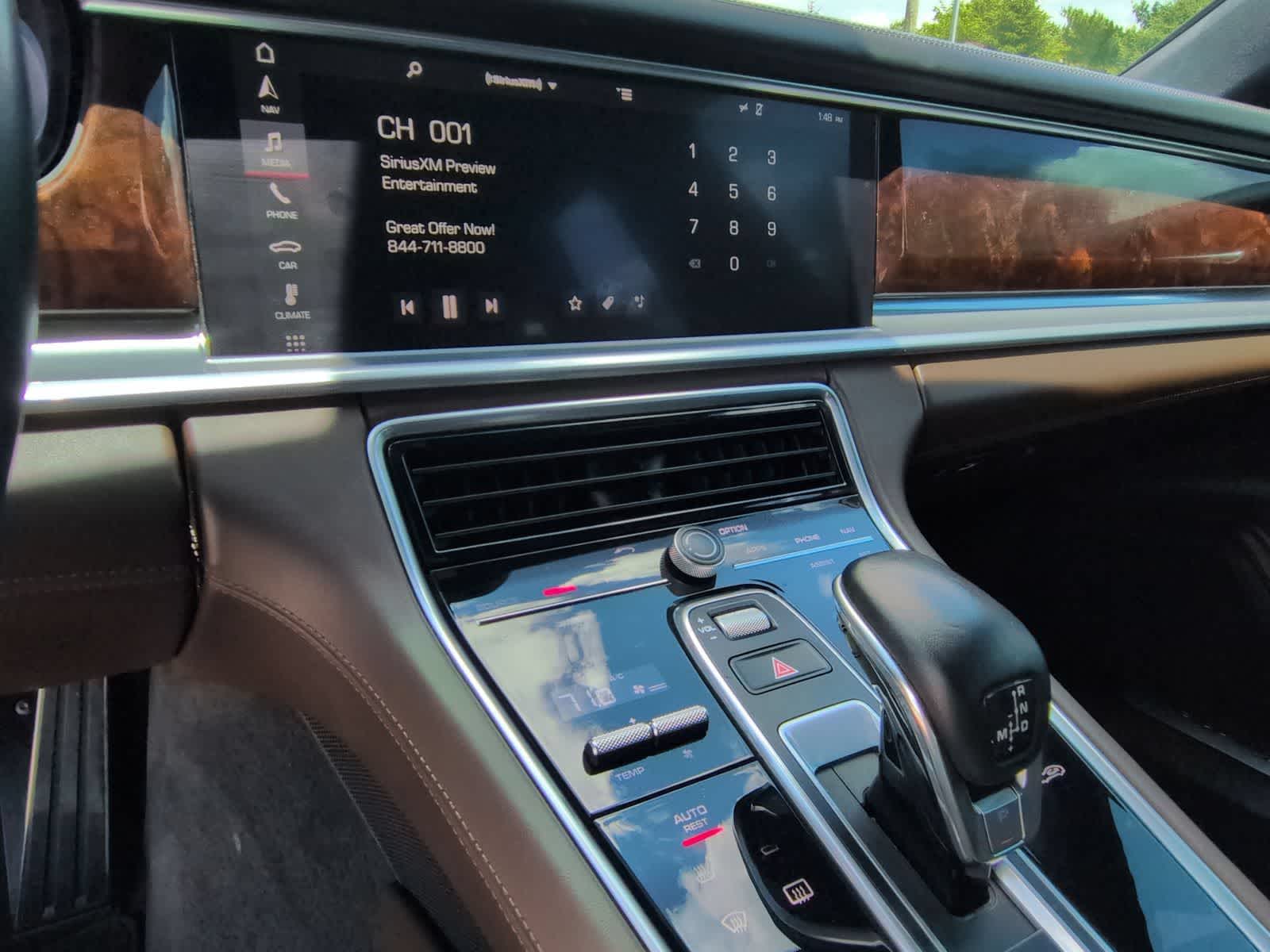 Thumbnail: 2018 Porsche Panamera - 30