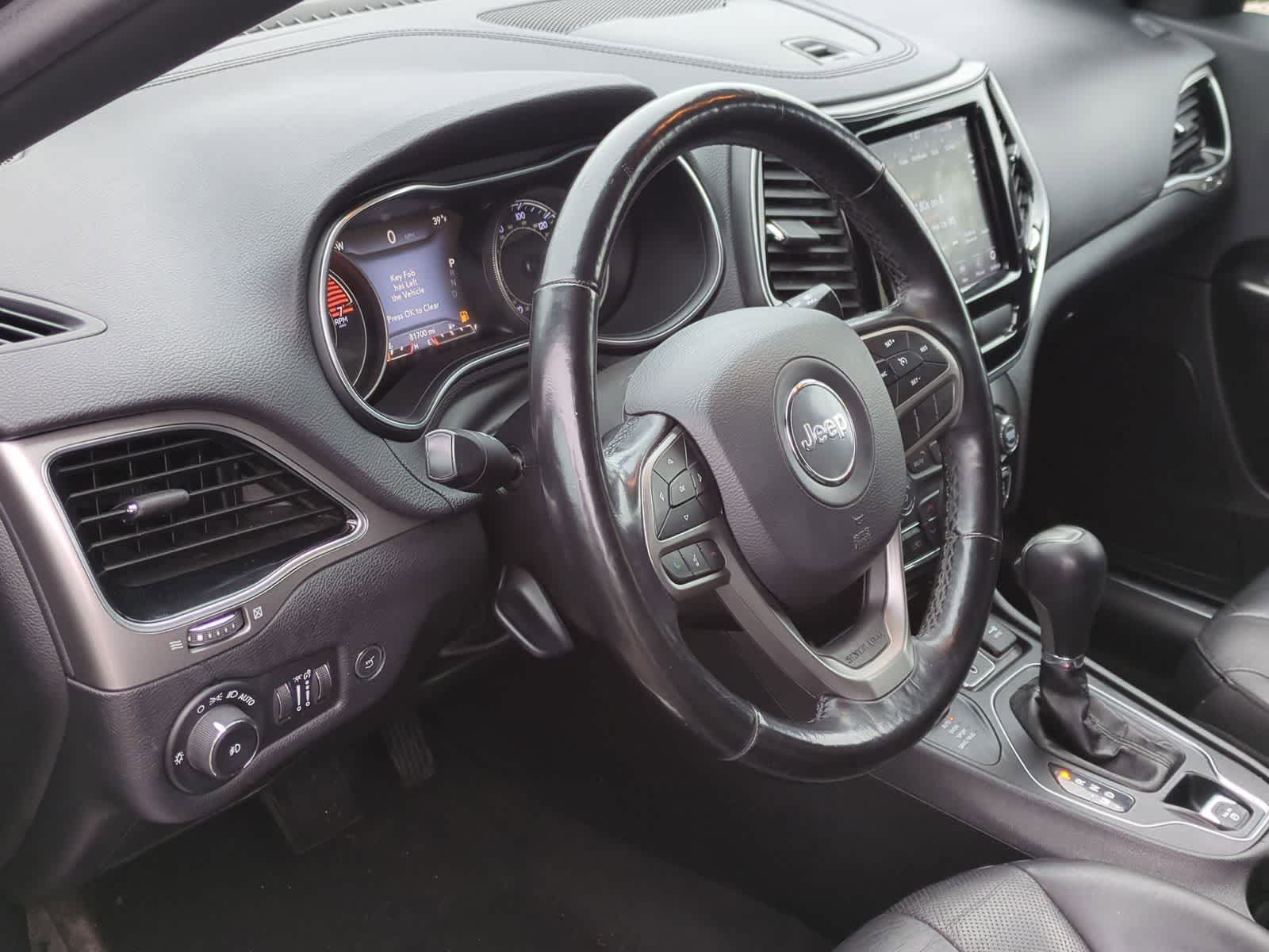 Thumbnail: 2020 Jeep Cherokee - 10